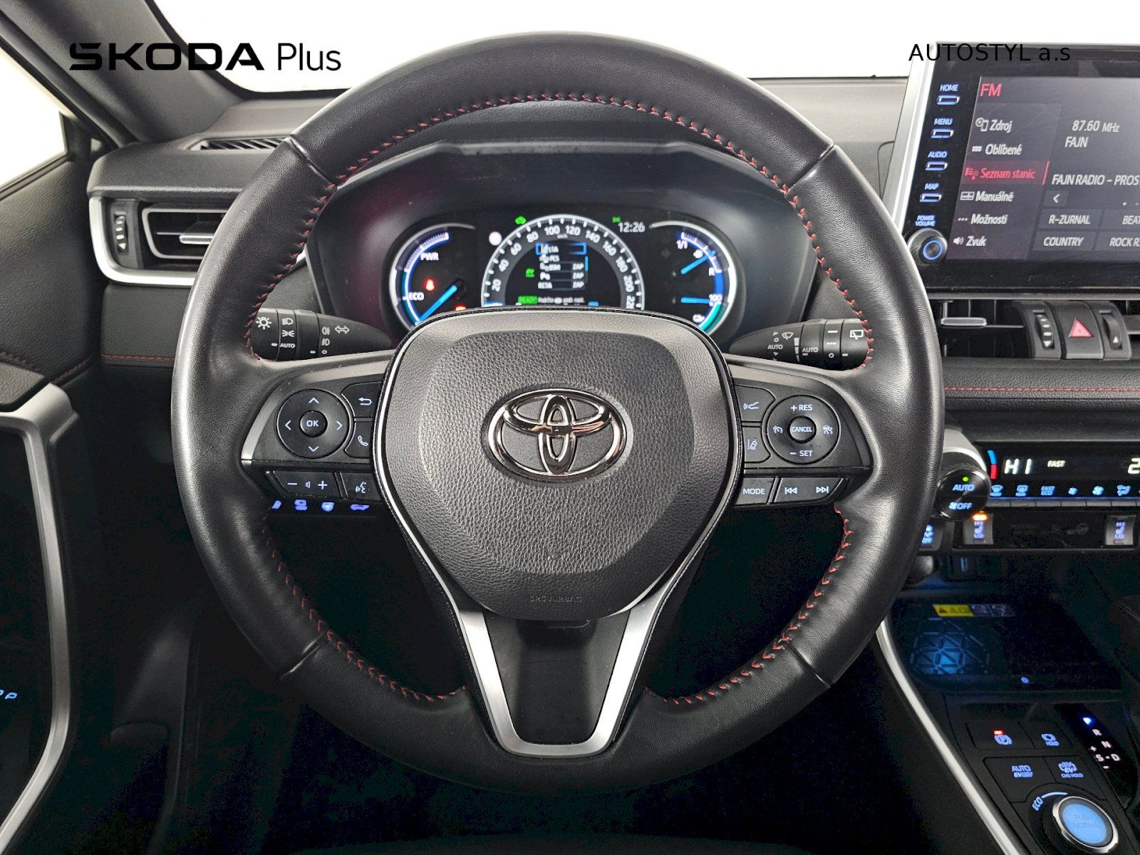 Toyota Rav4, 2.5Plug in 306k 4x4 SELECTION - fotka 5