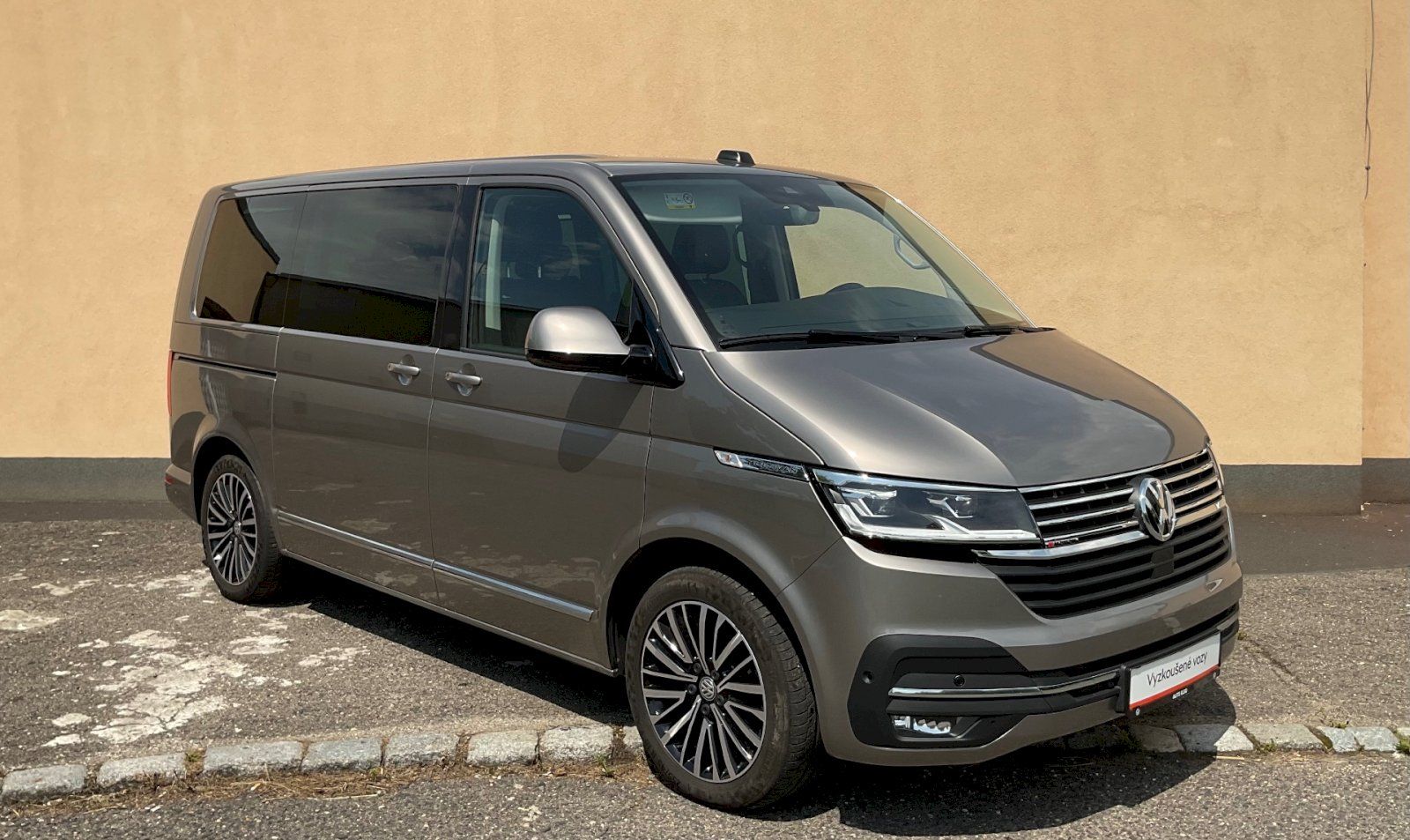 Volkswagen Multivan, 2.0TDI 150KW Highline 4MOT DSG - fotka 6