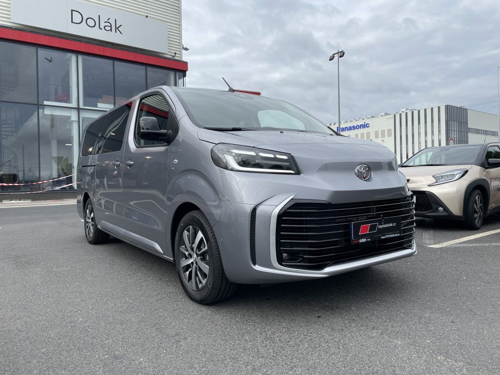Toyota Proace Verso, 2.0D 6MT Family ODBĚR IHNED