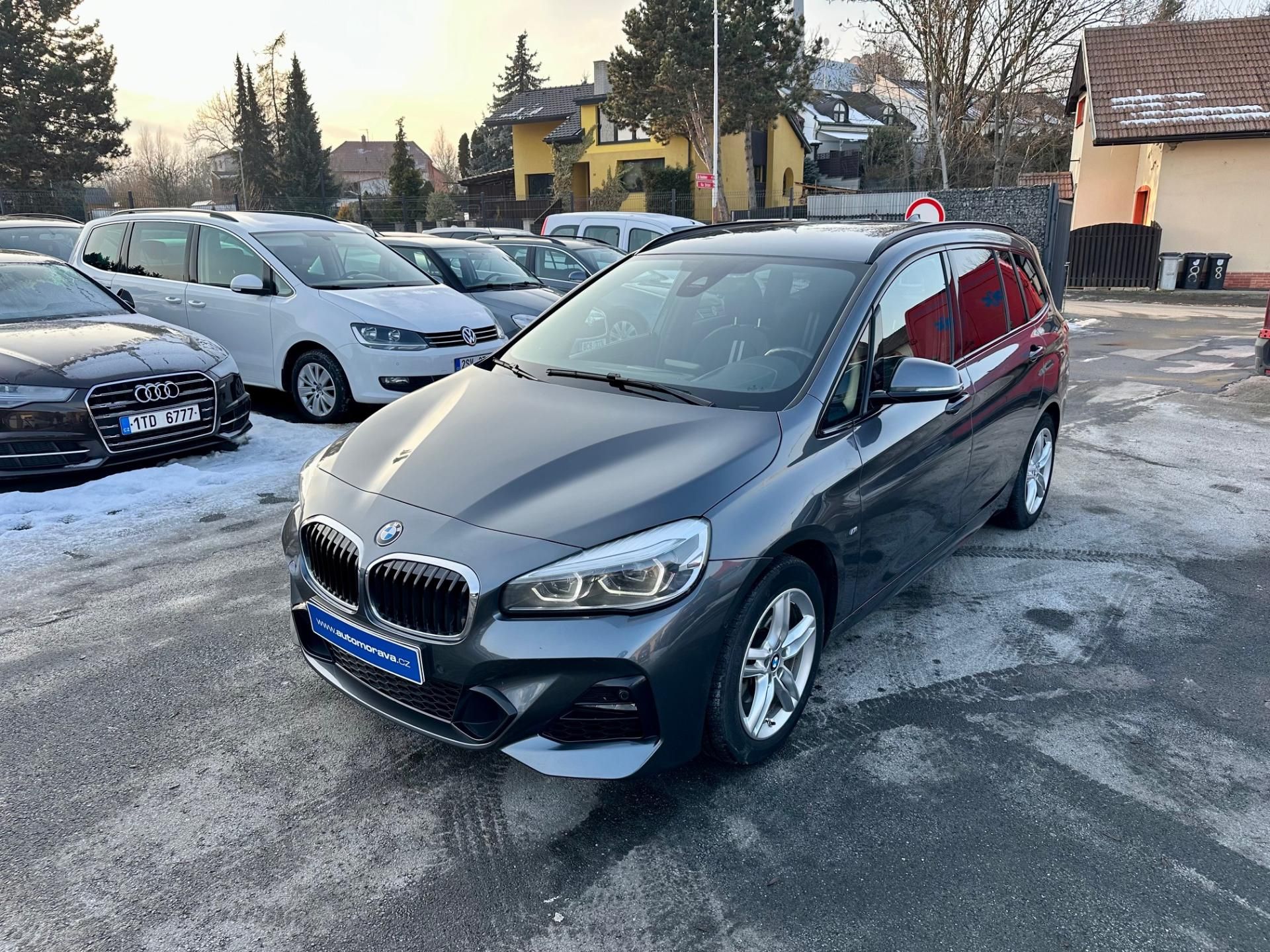 BMW Řada 2, 216d - M Sport - CZ -1.Majitel - fotka 2