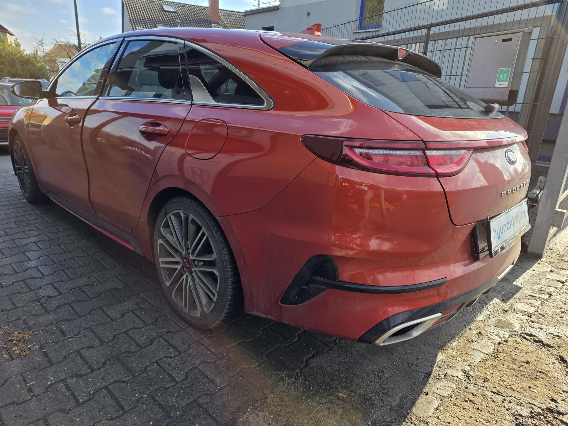 Kia Pro_cee´d, 1.6-V ZÁRUCE-MAX.VÝBAVA-NAVI - fotka 5