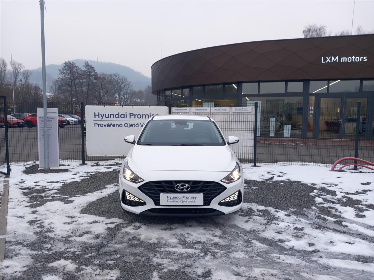 Hyundai i30, 1,0 T-GDI DCT COMFORT - fotka 2
