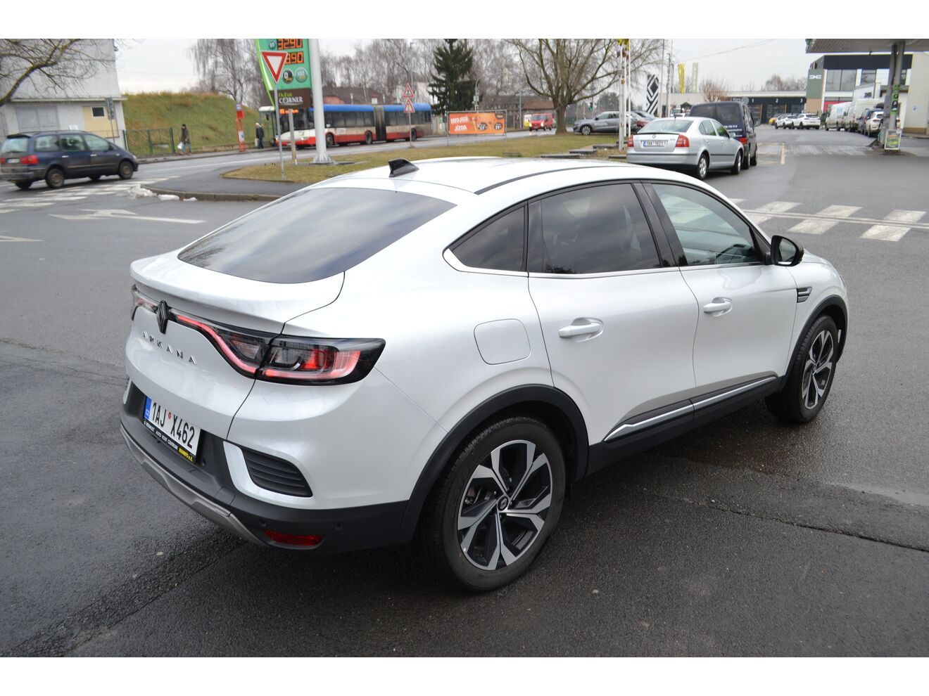 Renault Arkana, Techno mild hybrid 140 EDC - fotka 5
