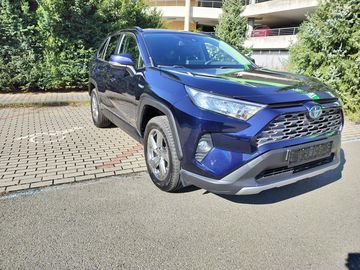 2,5 hybrid 4WD Comfort  kůže