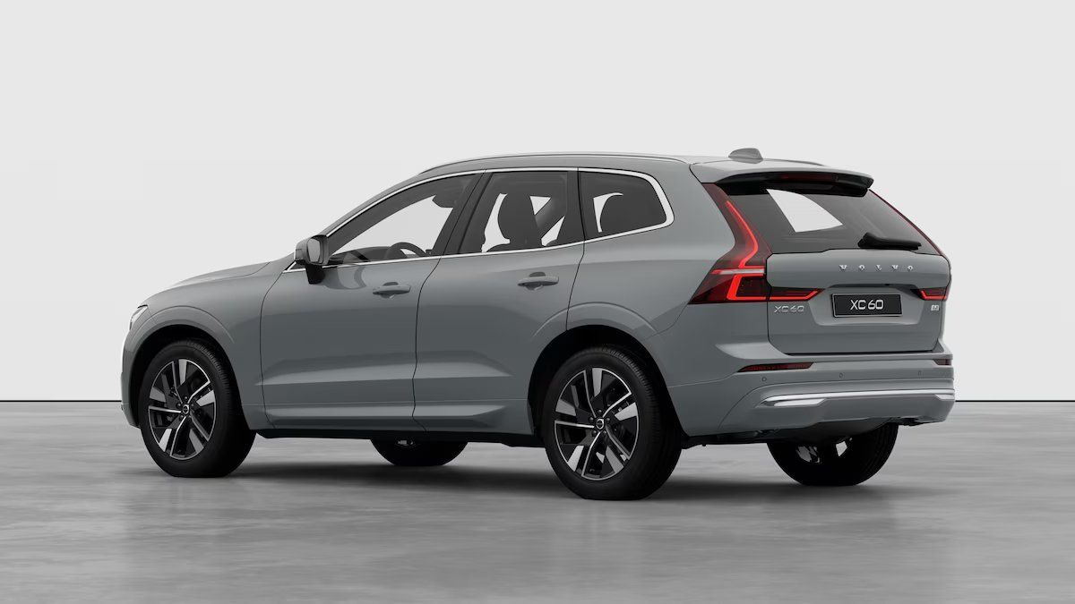 Volvo XC60, PLUS BRIGHT, B5 AWD, 184+10 kW - fotka 4