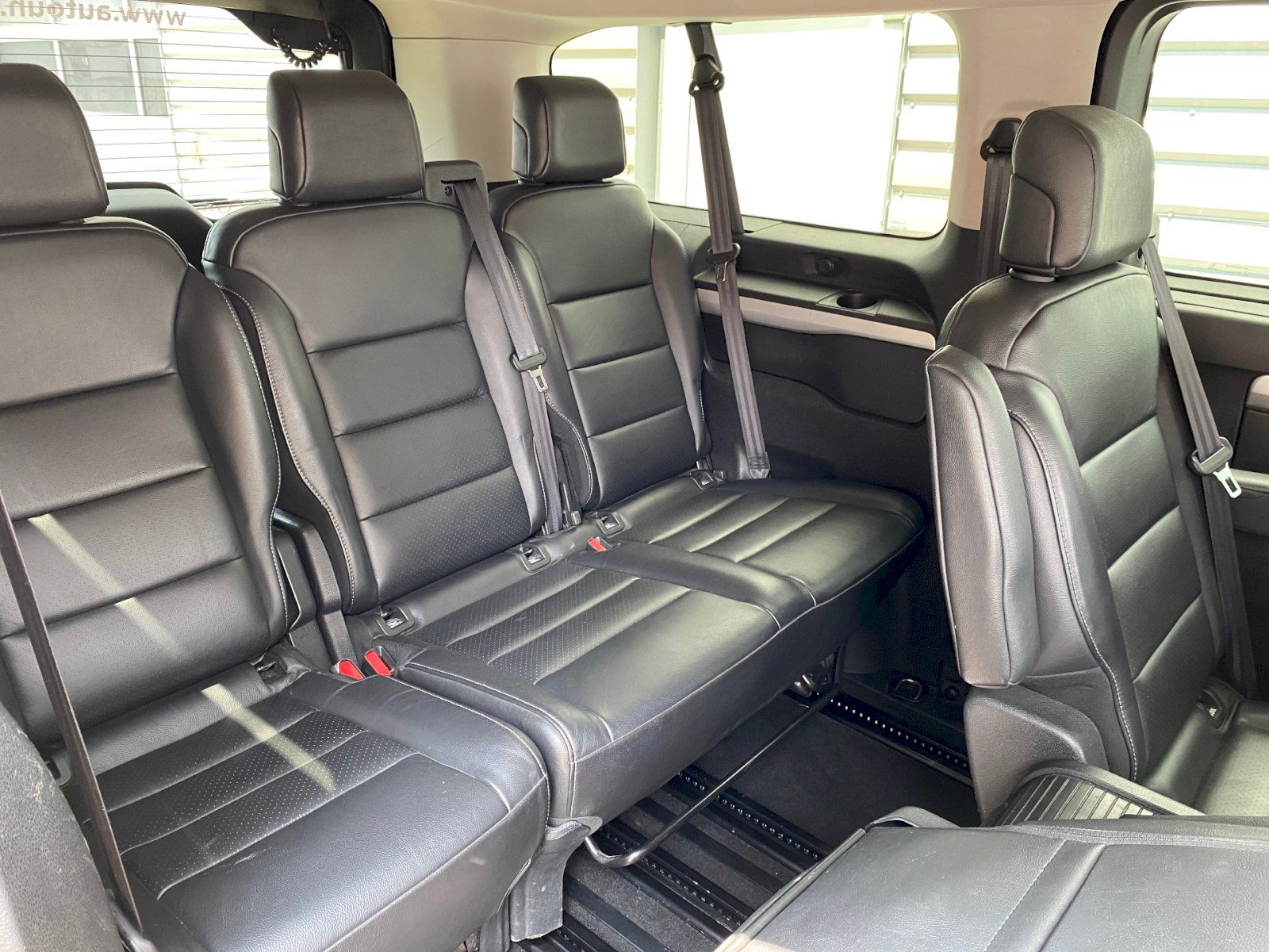 Toyota Proace, Long 2,0D 130kW Automat - fotka 6
