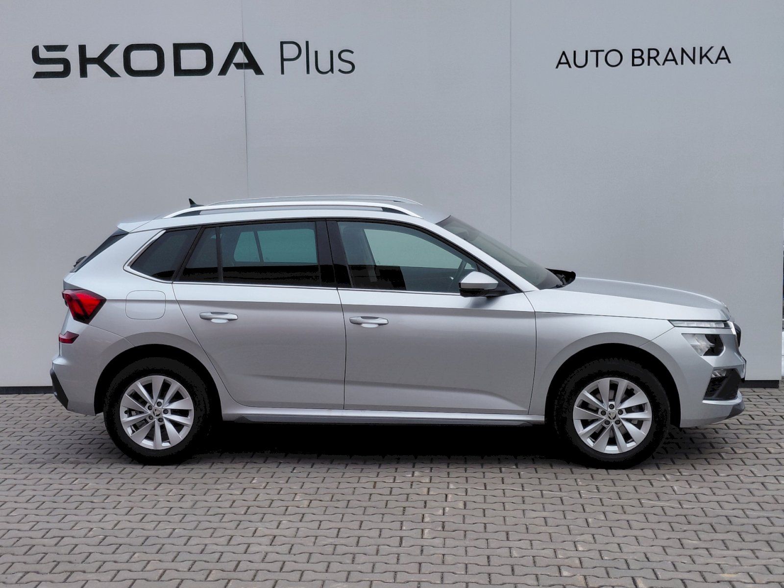 Škoda Kamiq, 1.0 TSI 85kW DSG Selection - fotka 6