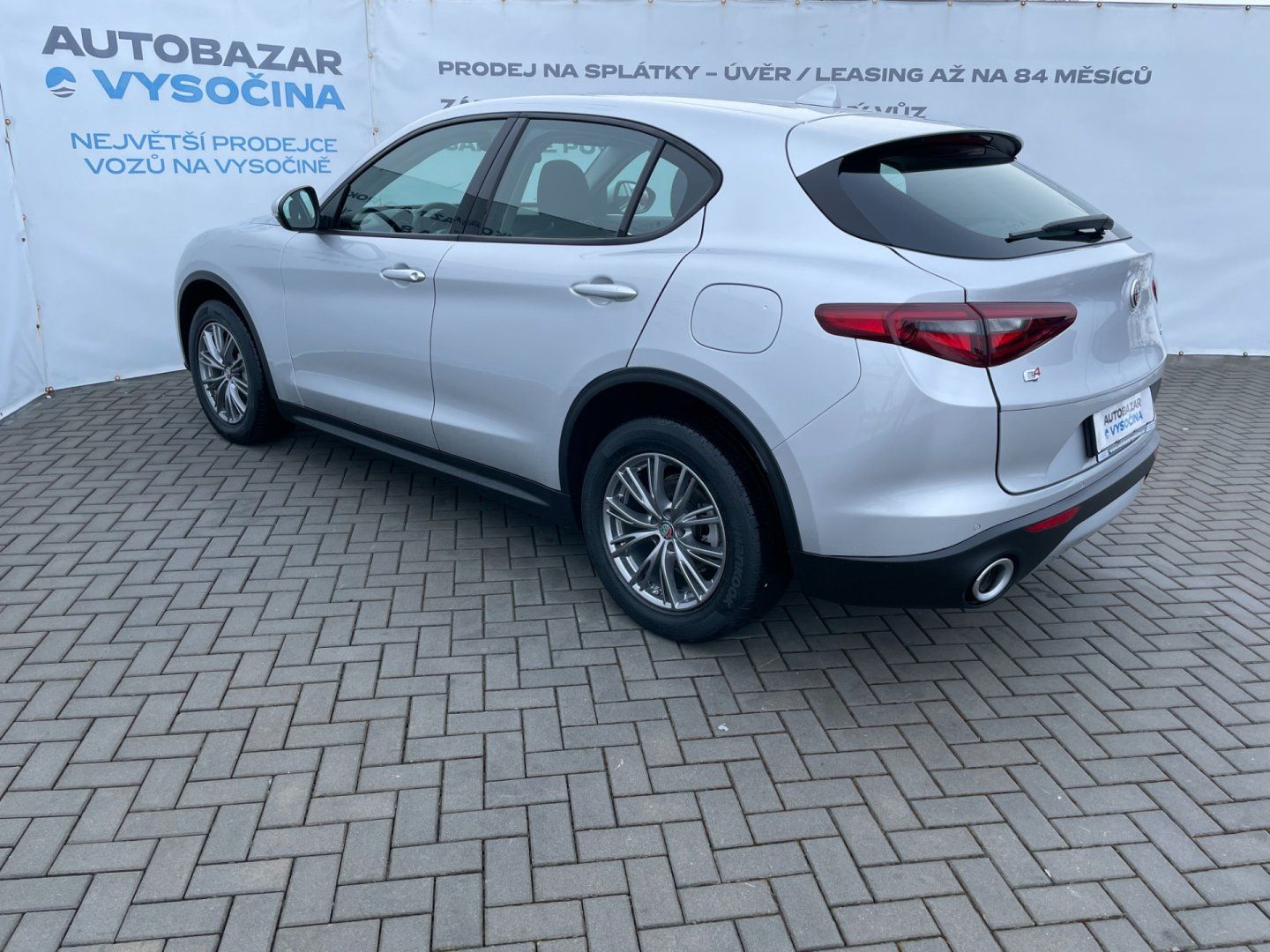 Alfa Romeo Stelvio, 2.2 JTD Q4 140kW 4X4 AUTOMAT - fotka 6