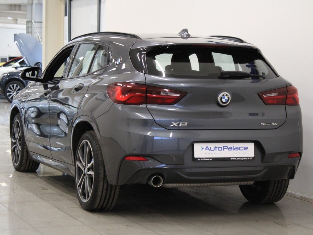 BMW X2, 1,5 18i AT M-Paket 1.maj.ČR - fotka 3