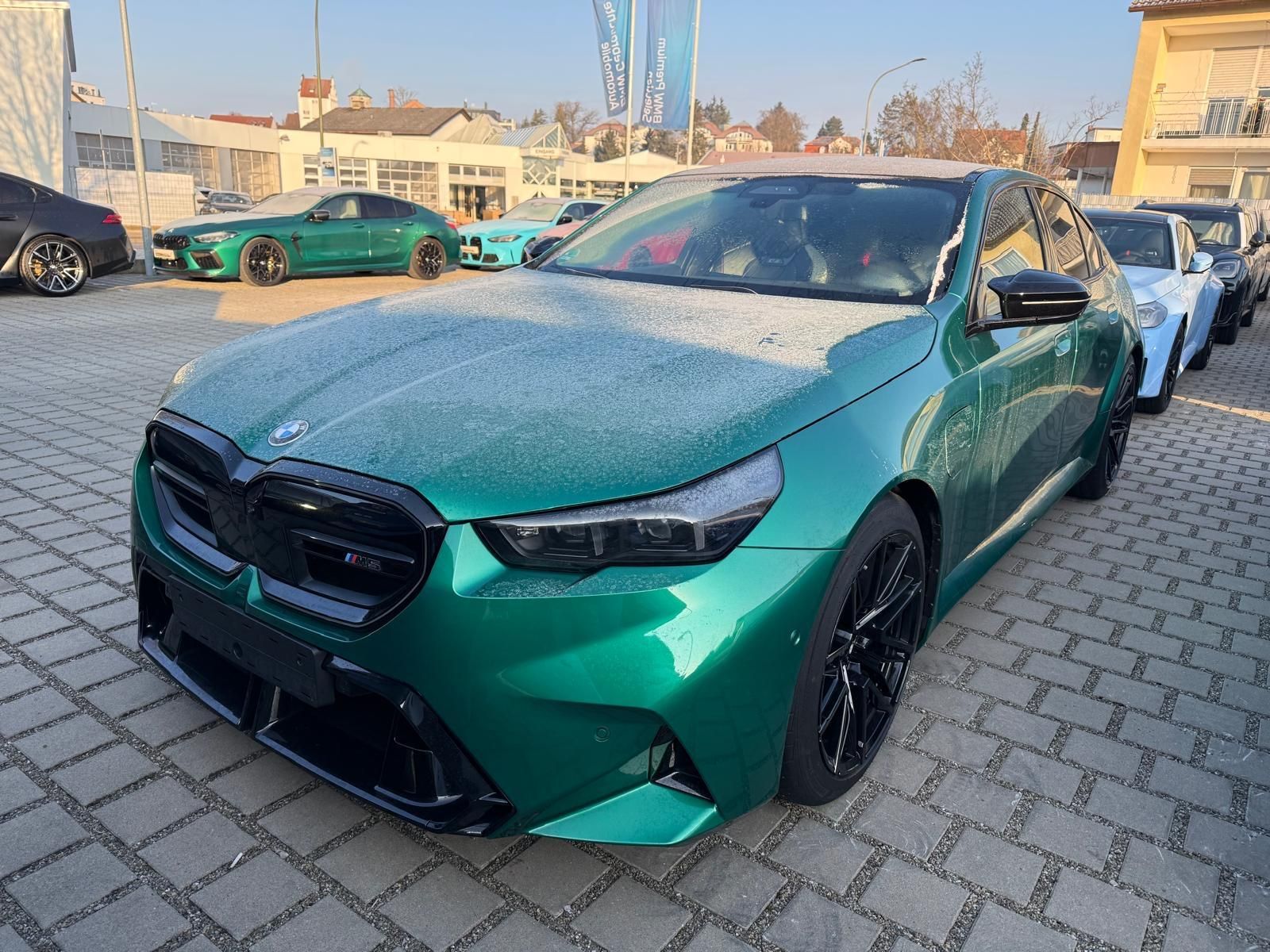 BMW M5, xDrive JAKO NOVÉ SKLADEM!