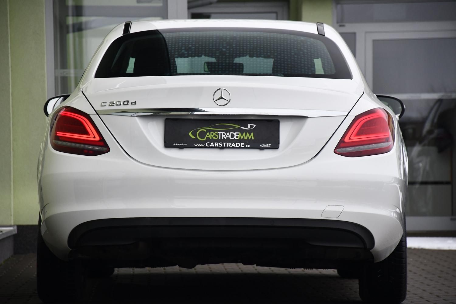Mercedes-Benz Třídy C, 200d PRAV. SERVIS MB 2xPNEU - fotka 5