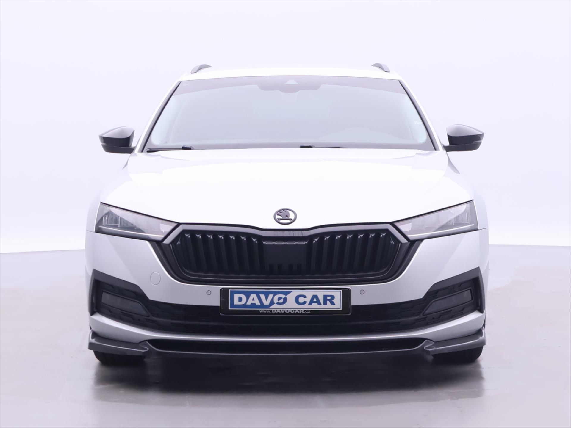 Škoda Octavia, 2,0 TDI 110kW DSG Style - fotka 2