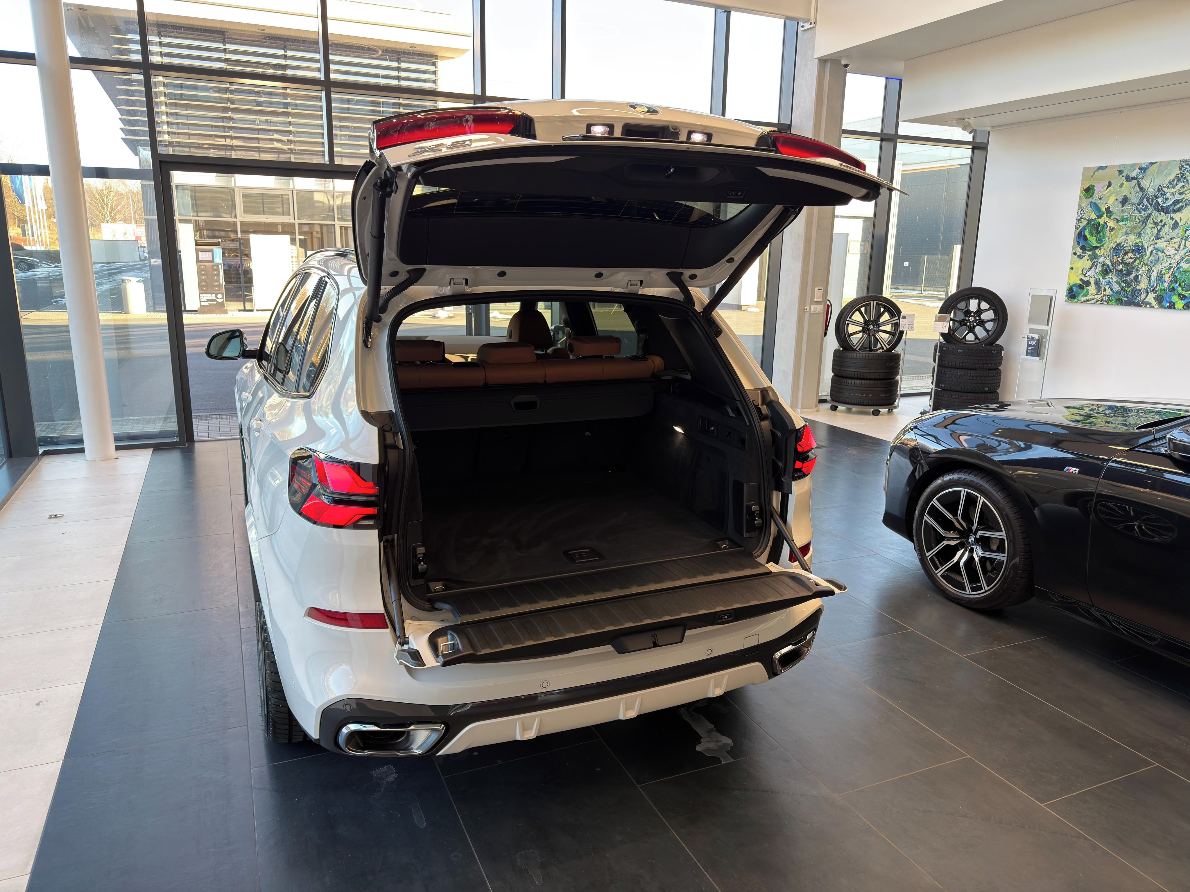 BMW X5, xDrive30d - fotka 3