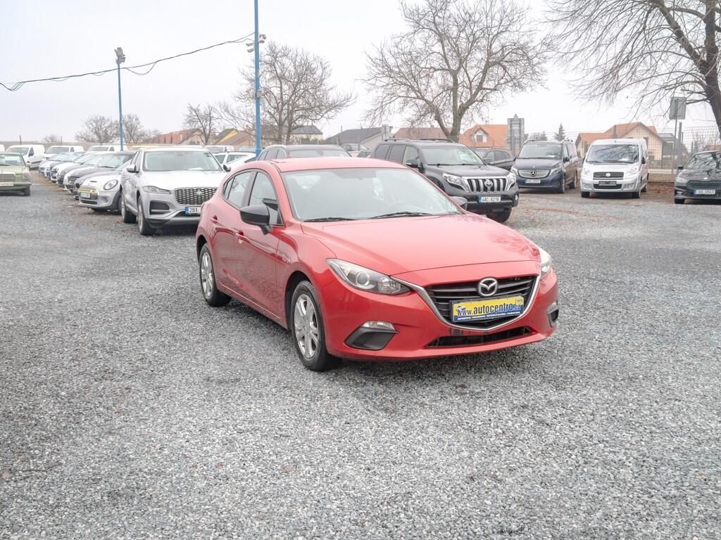 Mazda 3, 1.5i 74KW – ČR 18.12.2013 - fotka 3