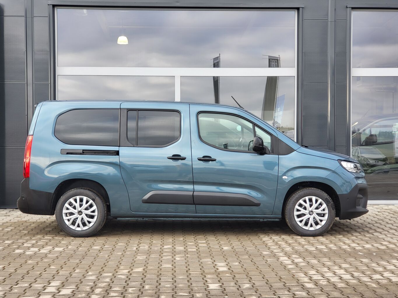 Fiat Dobló, Maxi 1.5 BlueHDI 130k MT6 - fotka 3