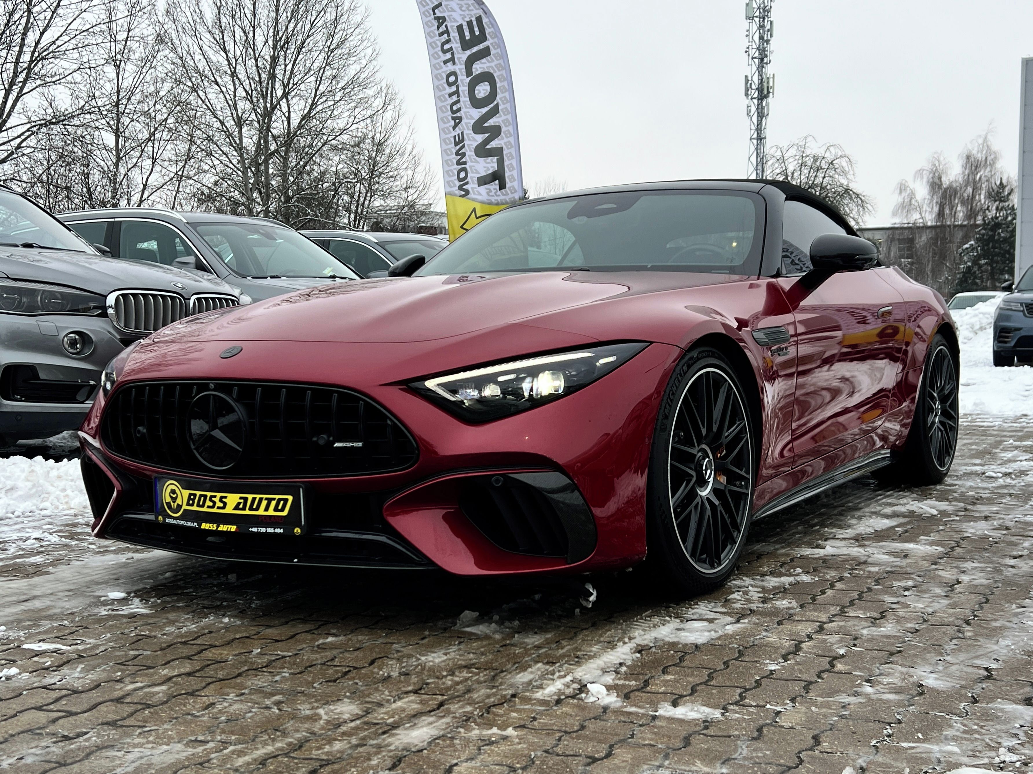 Mercedes-Benz SL, Mercedes-Benz SL 63 AMG 2022 - fotka 4