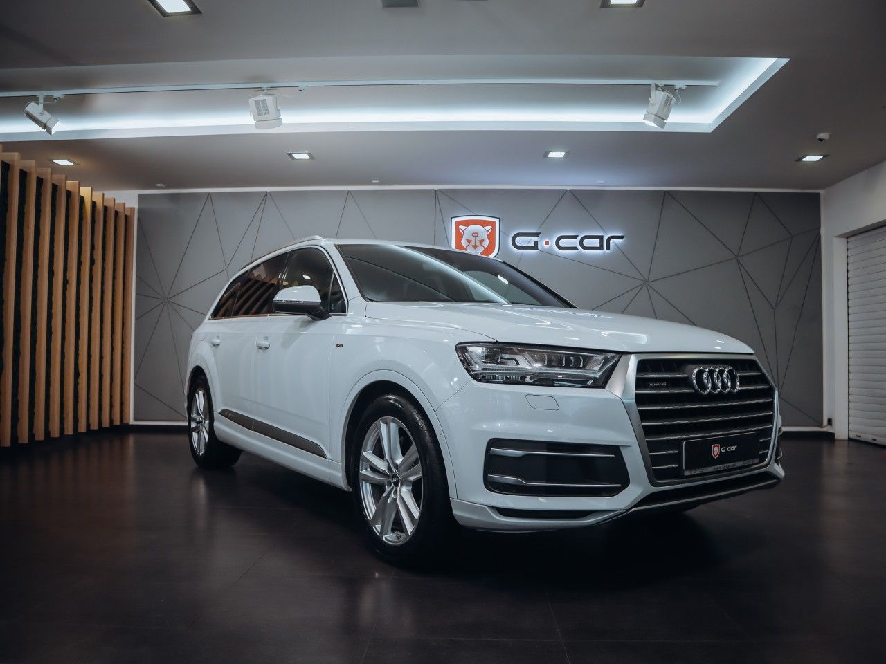 Audi Q7, 3.0TDI, Quattro S-line 200kw - fotka 2