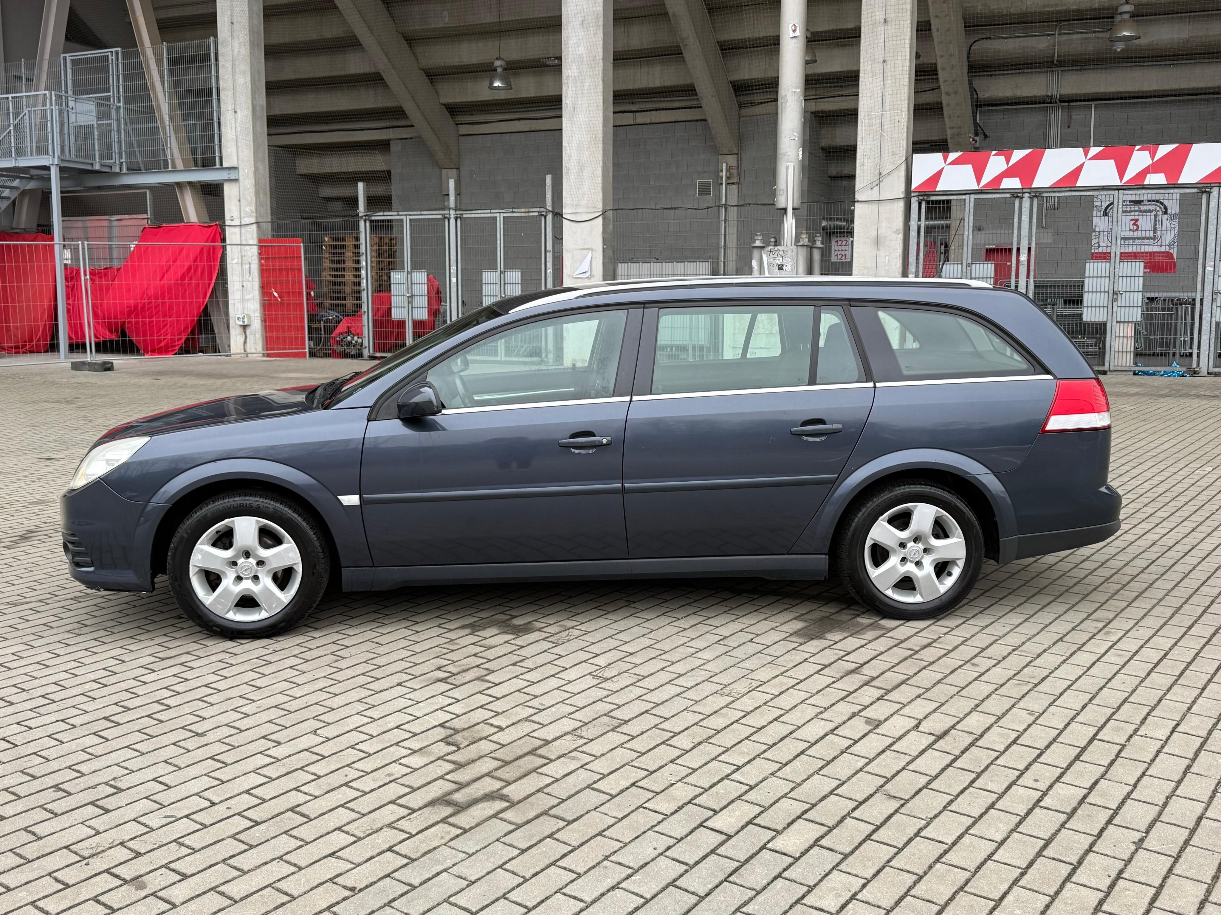 Opel Vectra, 1.8i, 103kw Nová STK L+Z Pneu - fotka 2