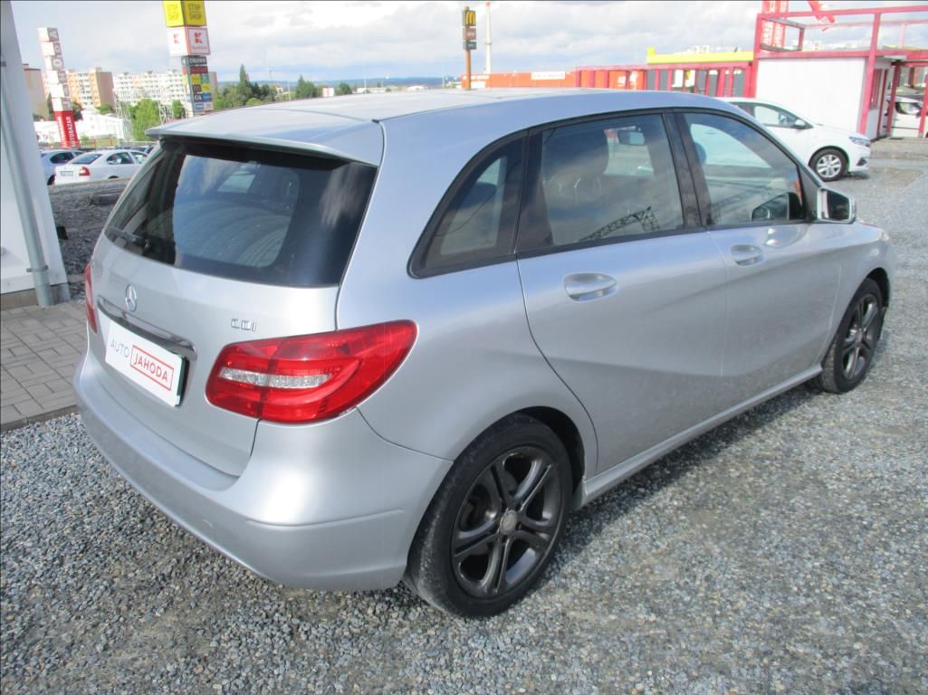 Mercedes-Benz Třídy B, 1,5 180 CDi, klima,navigace, - fotka 5