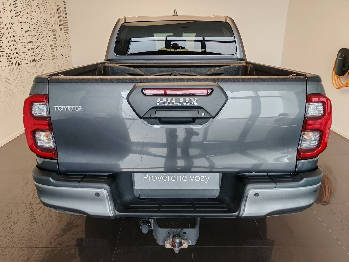 Toyota Hilux, 2.8L Diesel - 4x4 - 6 AT - fotka 5