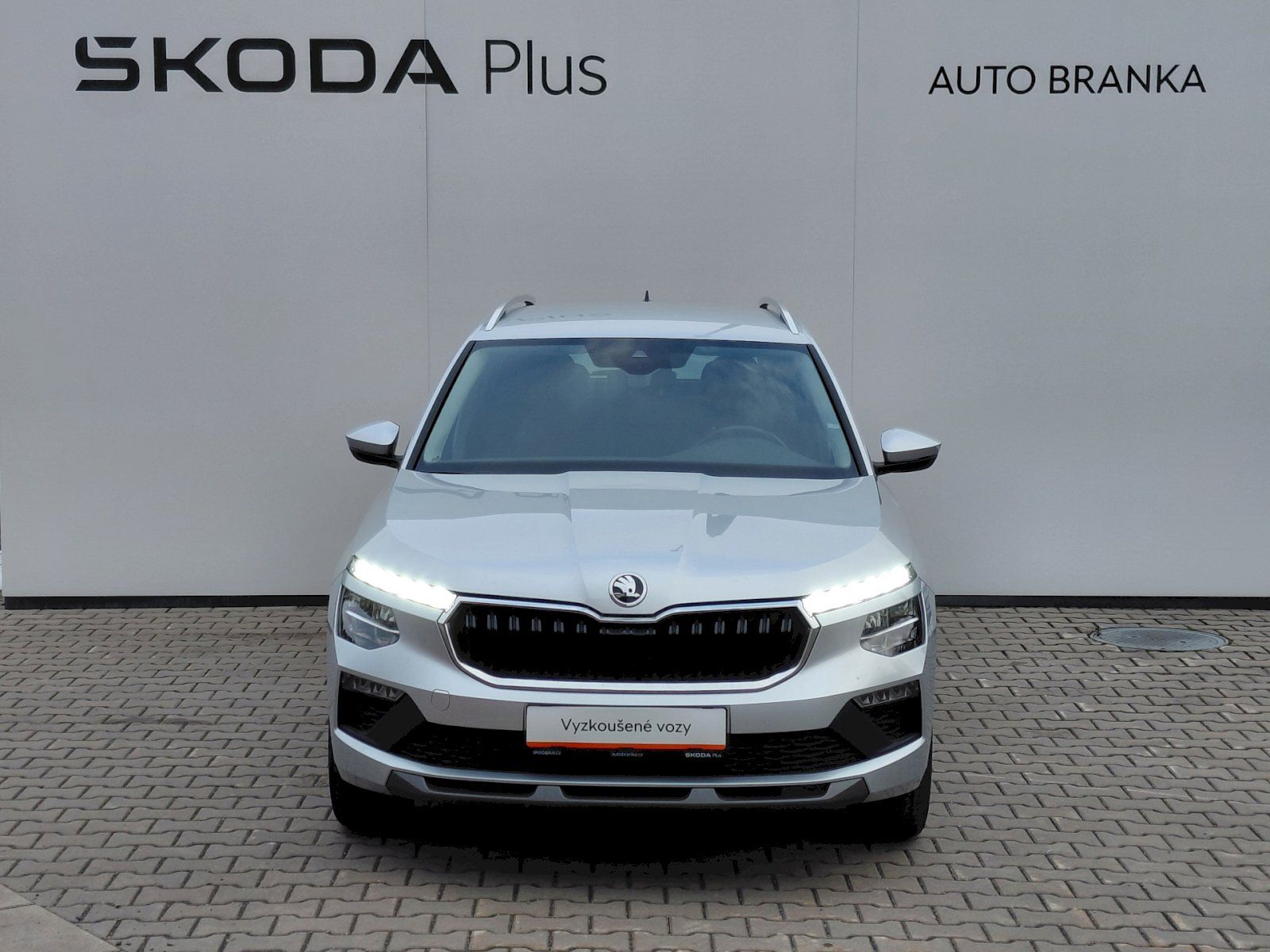 Škoda Kamiq, 1.0 TSI 85kW DSG Selection - fotka 4