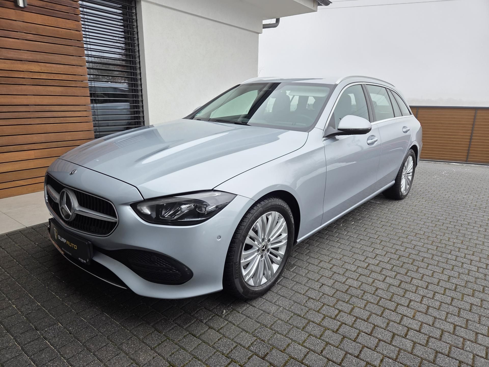 Mercedes-Benz Třídy C, 200d Touring MATRIX ACC