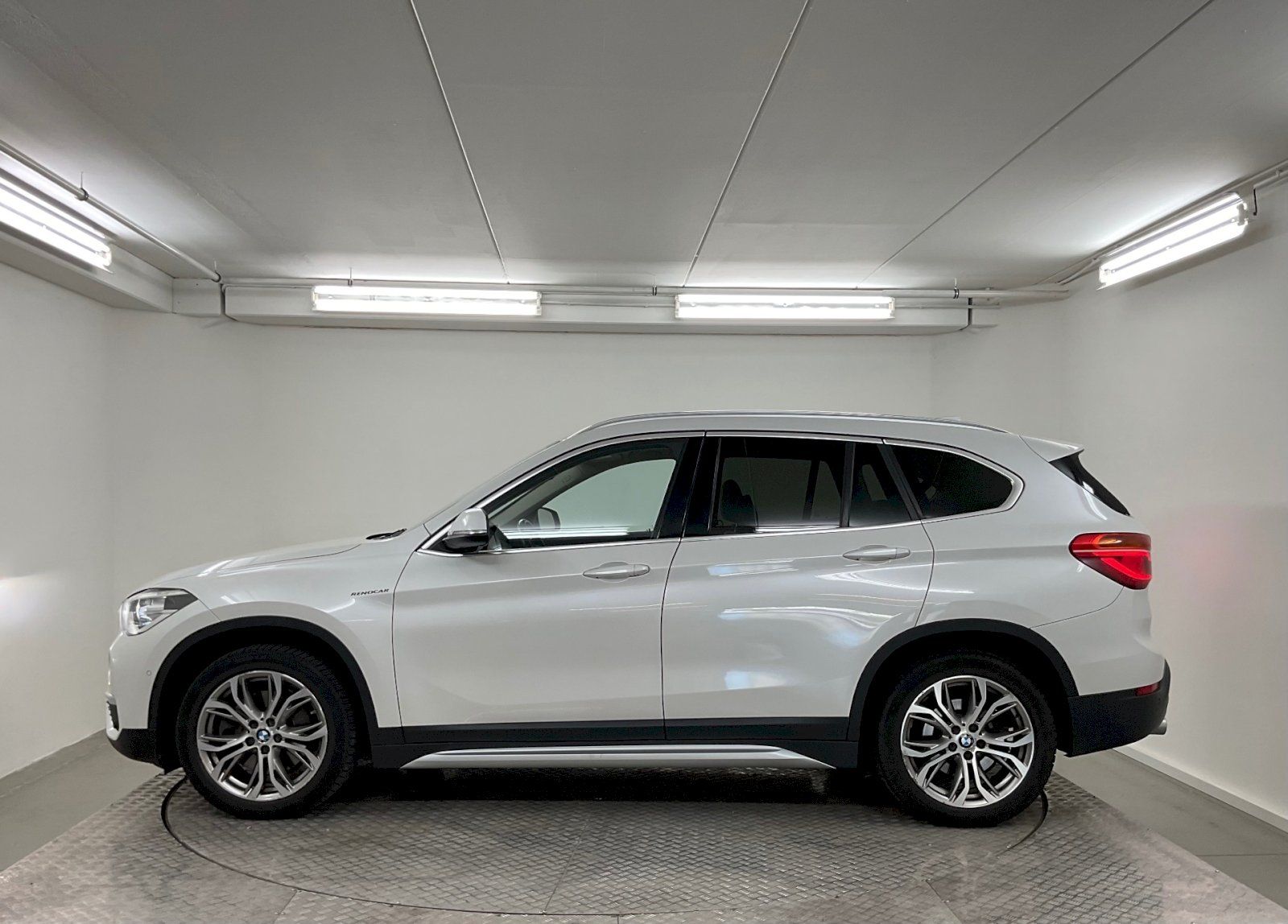 BMW X1, X1 XDRIVE20D - fotka 3