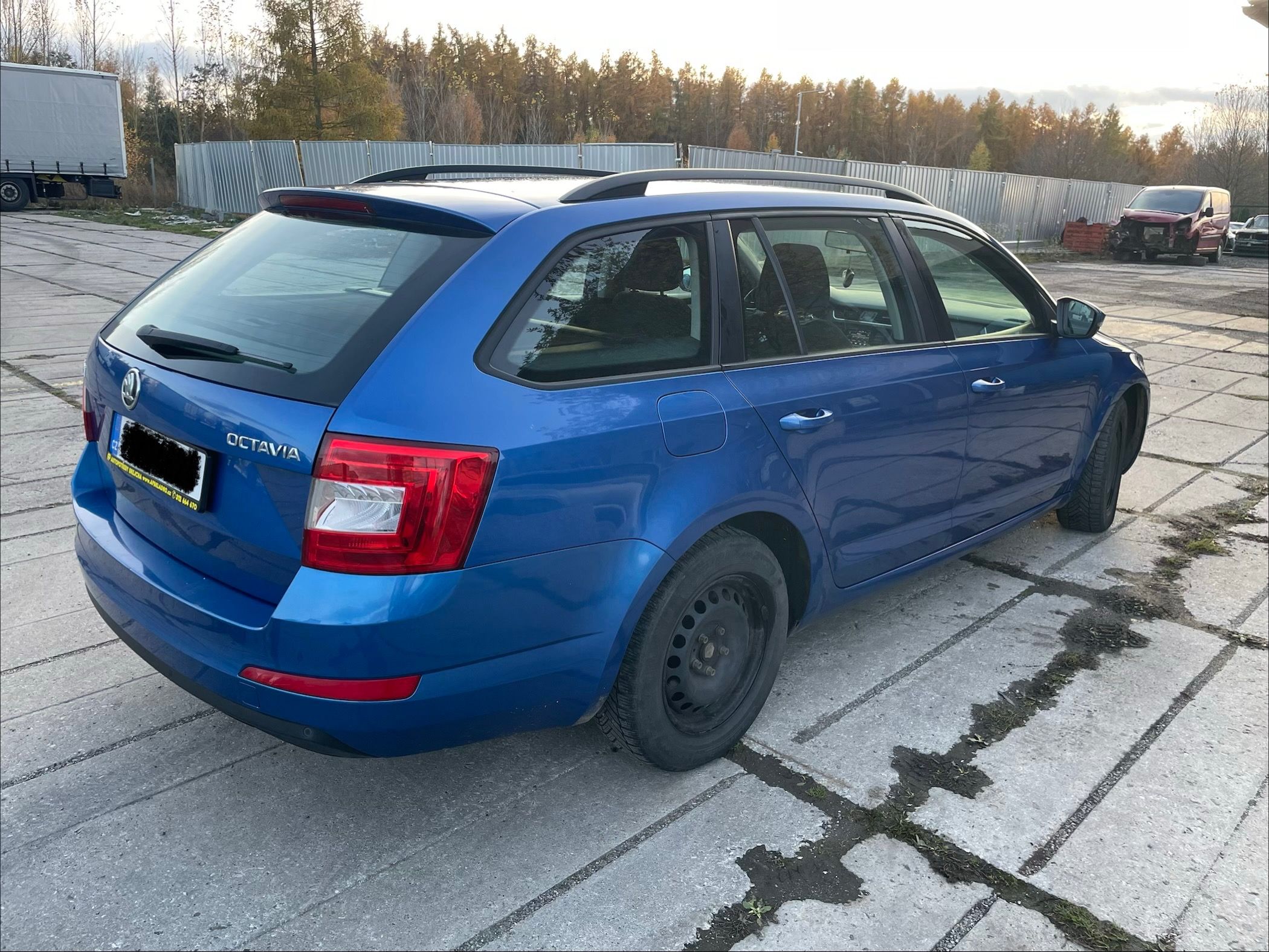 Škoda Octavia, Škoda Octavia 1.6 TDI 81kw - fotka 6