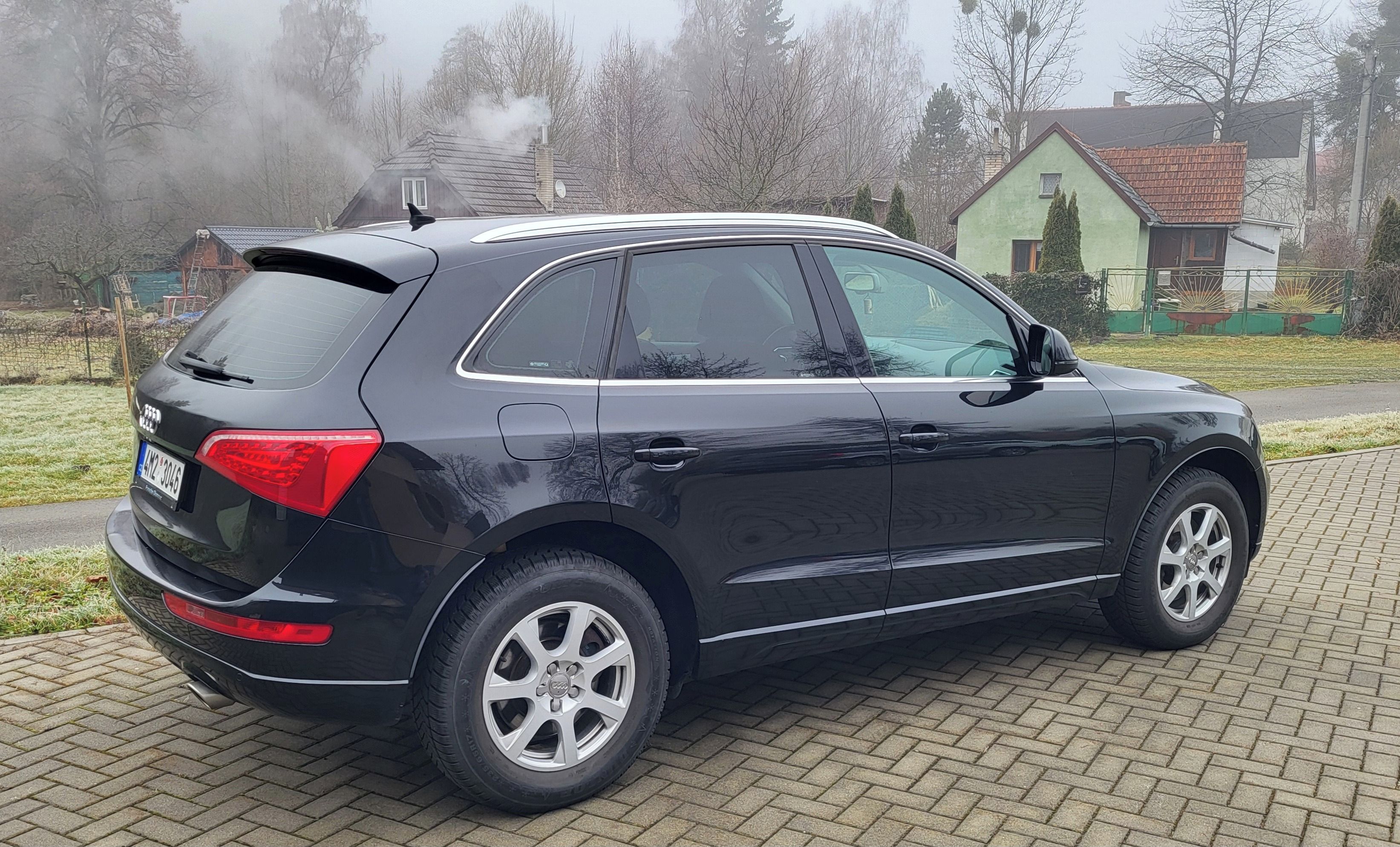 Audi Q5, 3.0TDI 176KW QUATTRO ČR servis - fotka 5