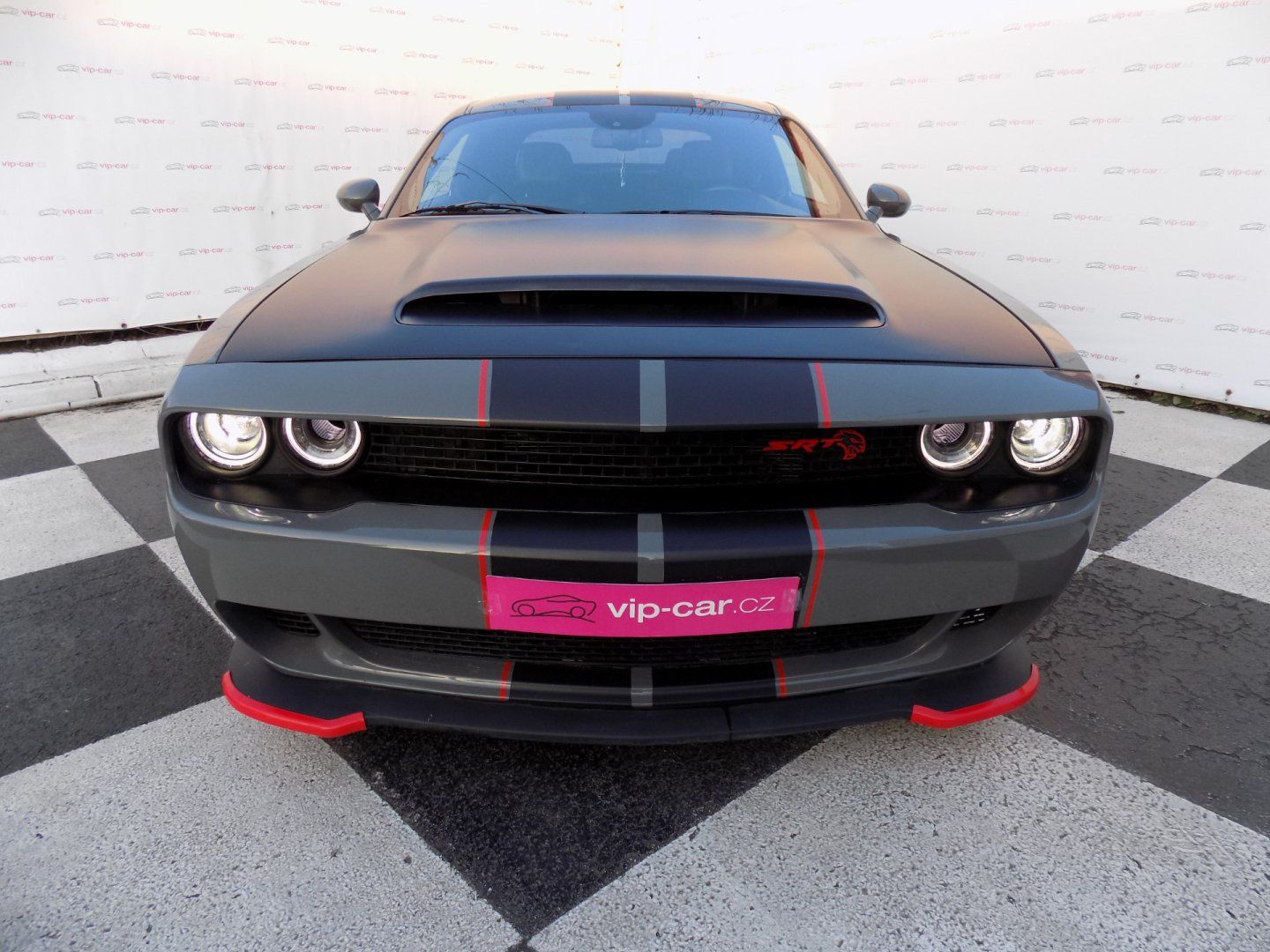 Dodge Challenger, 6.2/V8/HELLCAT/SRT/Větr.sed/ - fotka 4