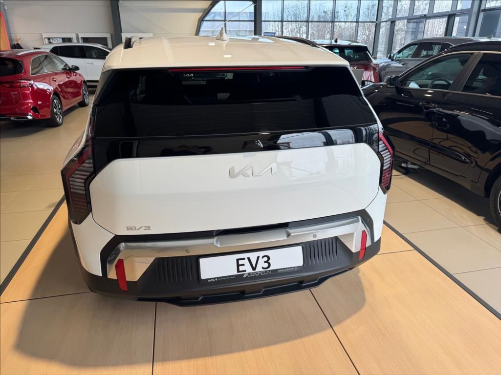 Kia EV3, EARTH 150 kW, 82 KWh - fotka 5