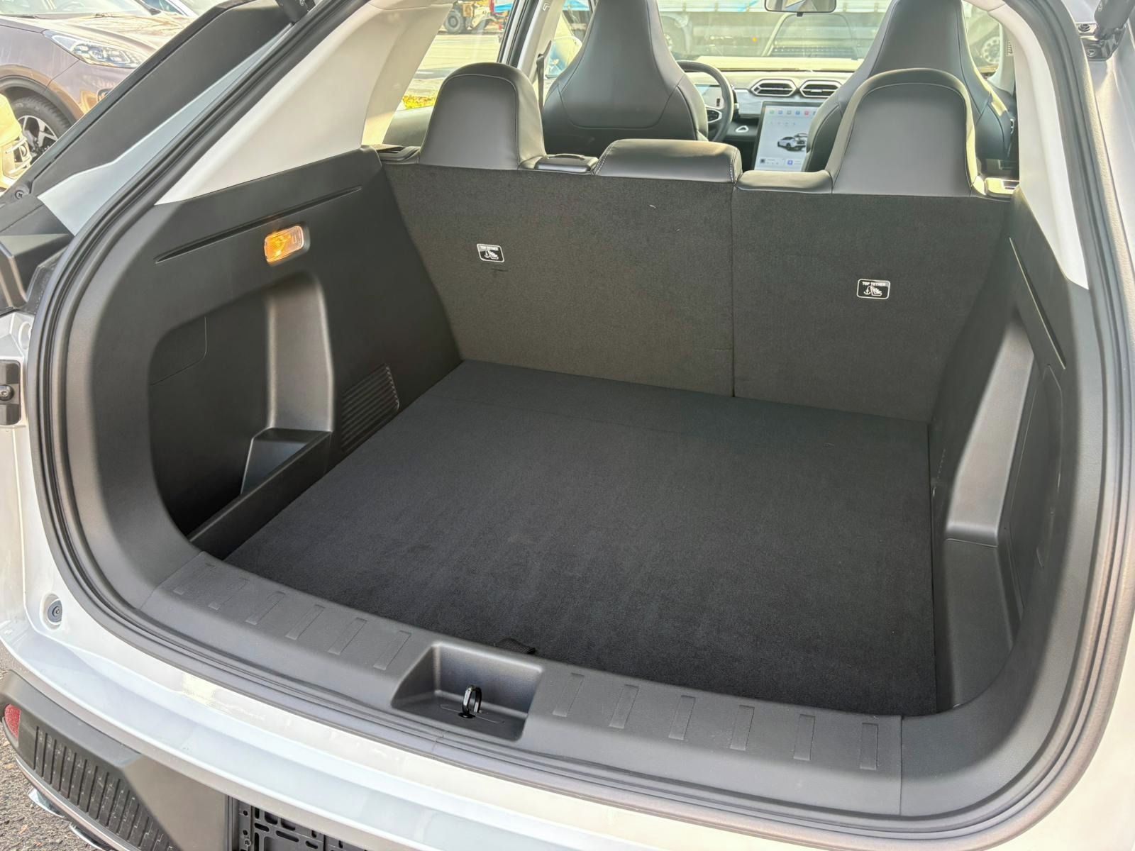 Dongfeng Mage, 1.5T 145kw E2 Silver - fotka 6