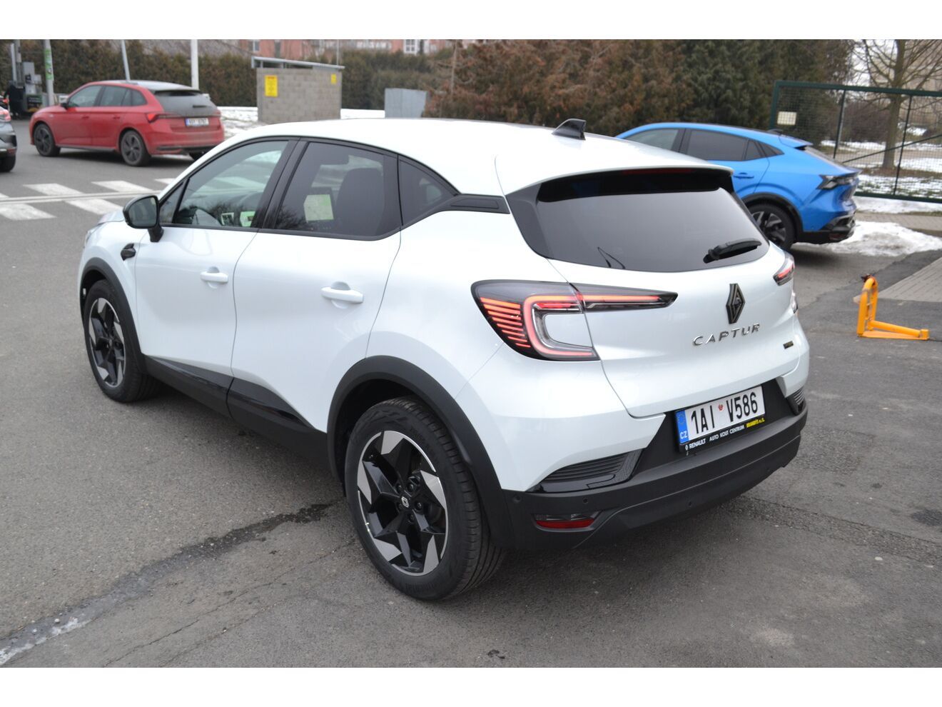 Renault Captur, techno E-Tech full hybrid 145 - fotka 5