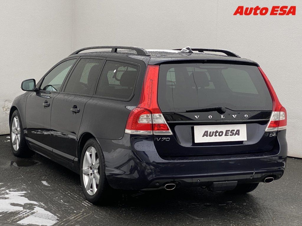 Volvo V70, 2.0 D4,Bixen,navi,kůže - fotka 6