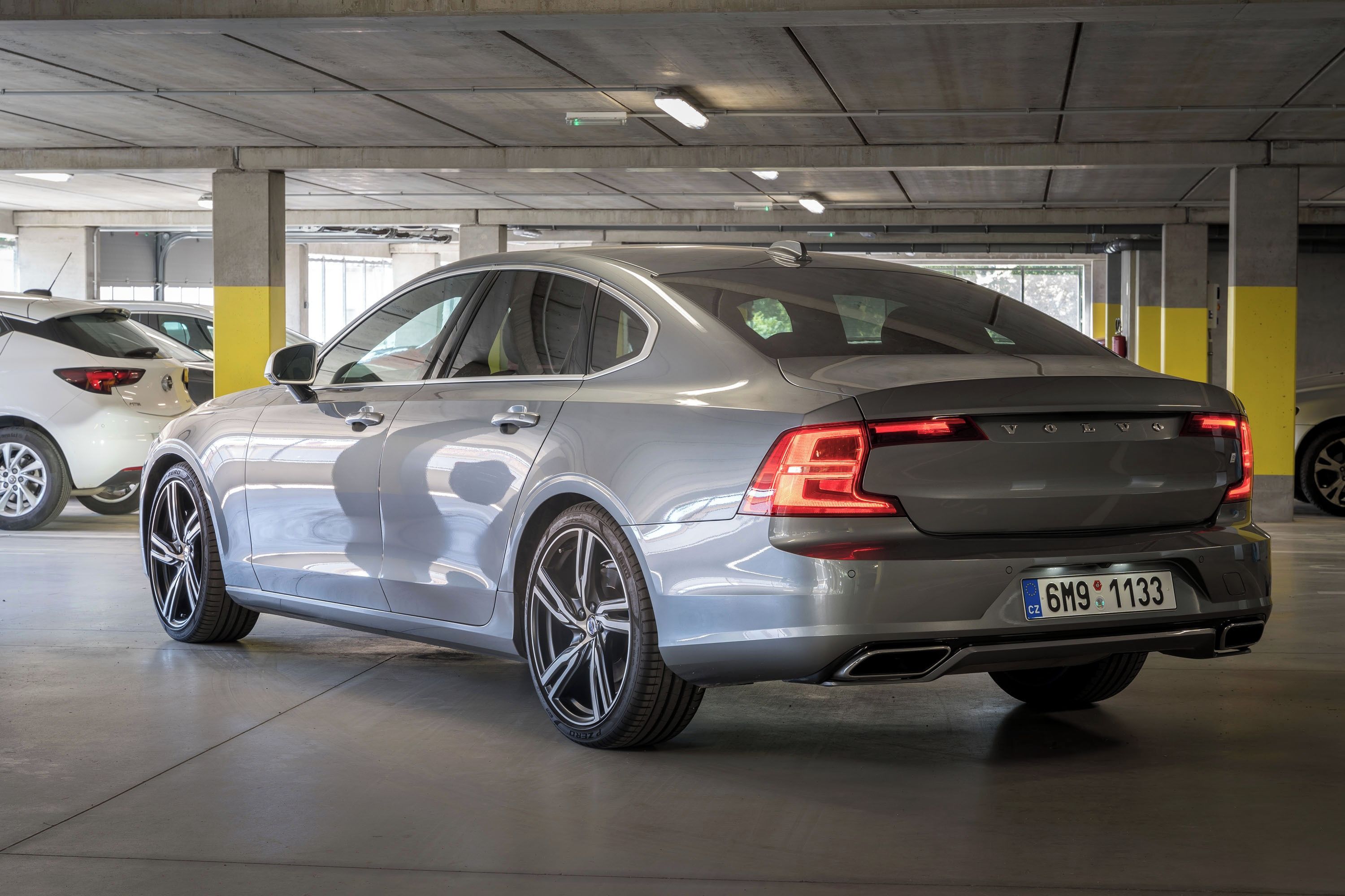 Volvo S90, R-DESIGN 45 tkm  DPH/Faktura - fotka 4