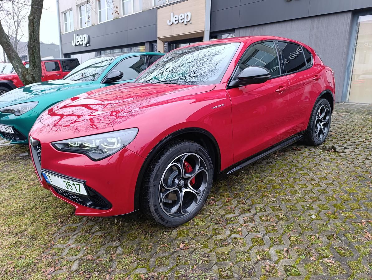 Alfa Romeo Stelvio, Veloce 2,0 Turbo 280k AWD