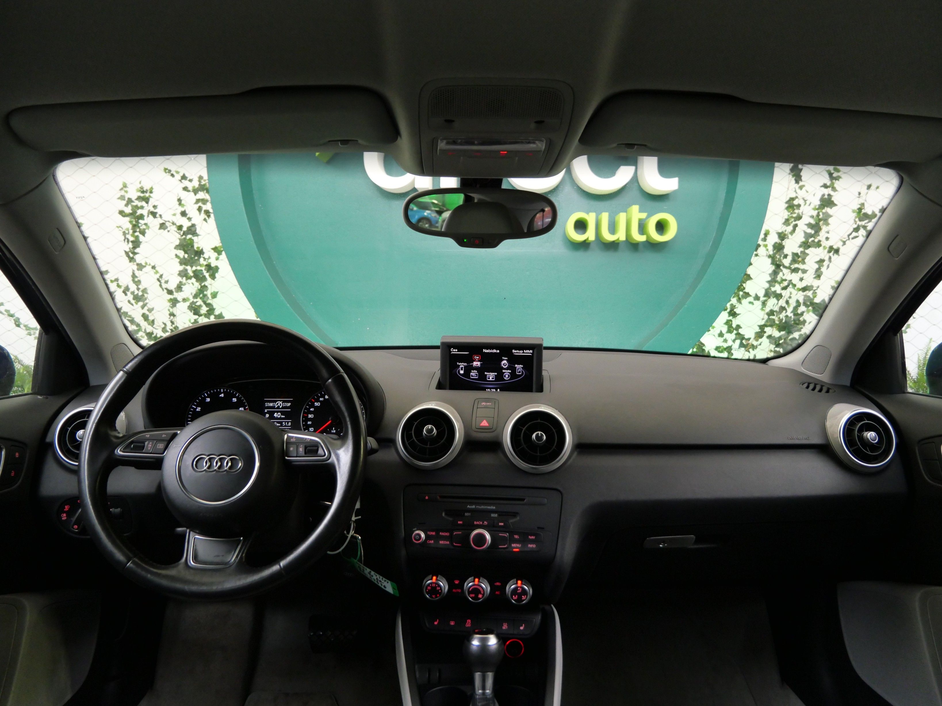 Audi A1, 1.4 TFSI 90 kW Attraction - fotka 5