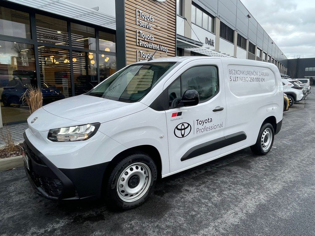 Toyota Proace City, 1.5 D 100HP M/T Active 3S Extr - fotka 2