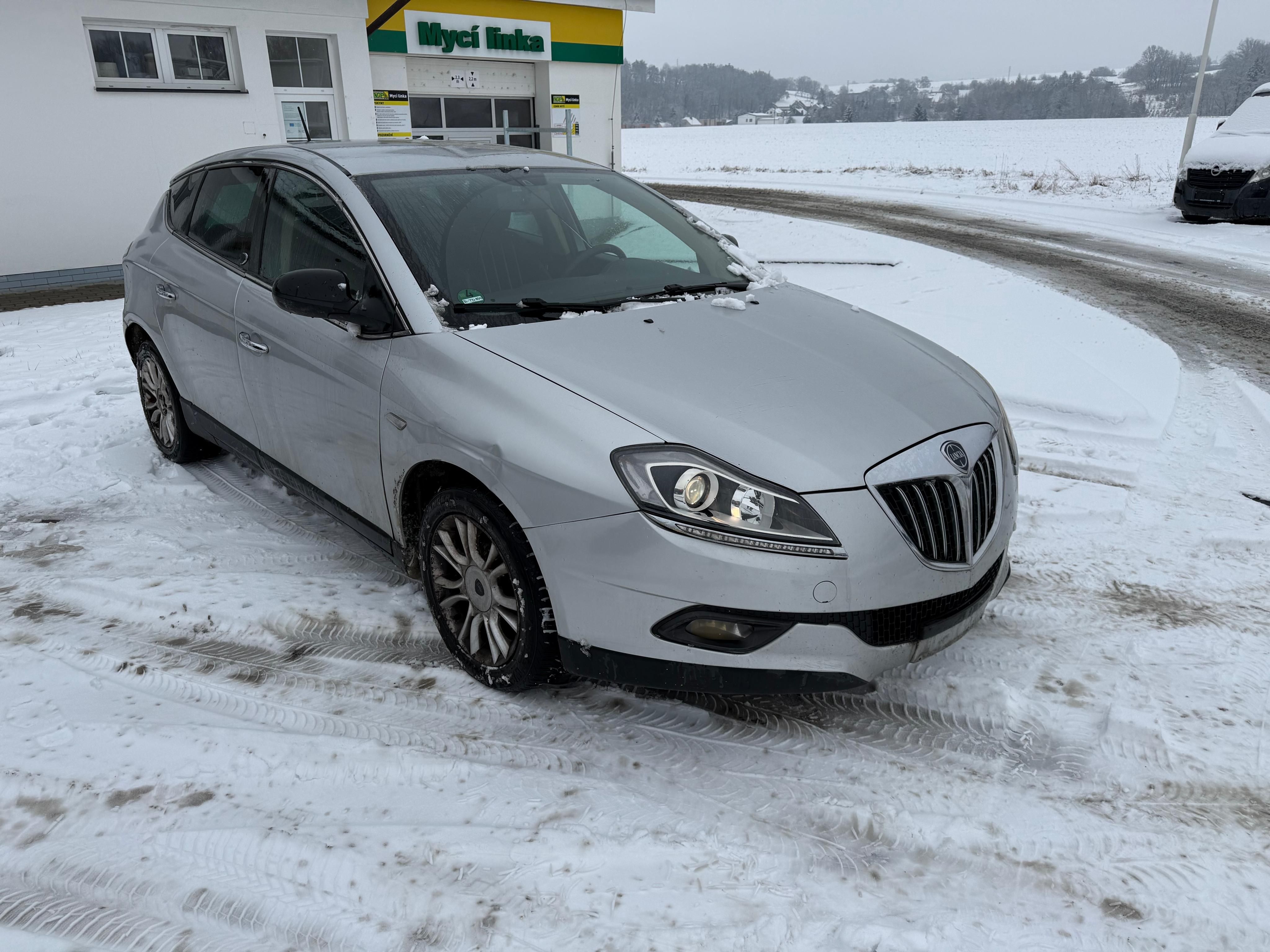 Lancia Delta, 1.6 JTD 88 Kw 2009 jen 190t.km - fotka 3