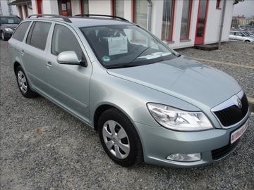 1,2 TSI, digiklima,servis,tažn