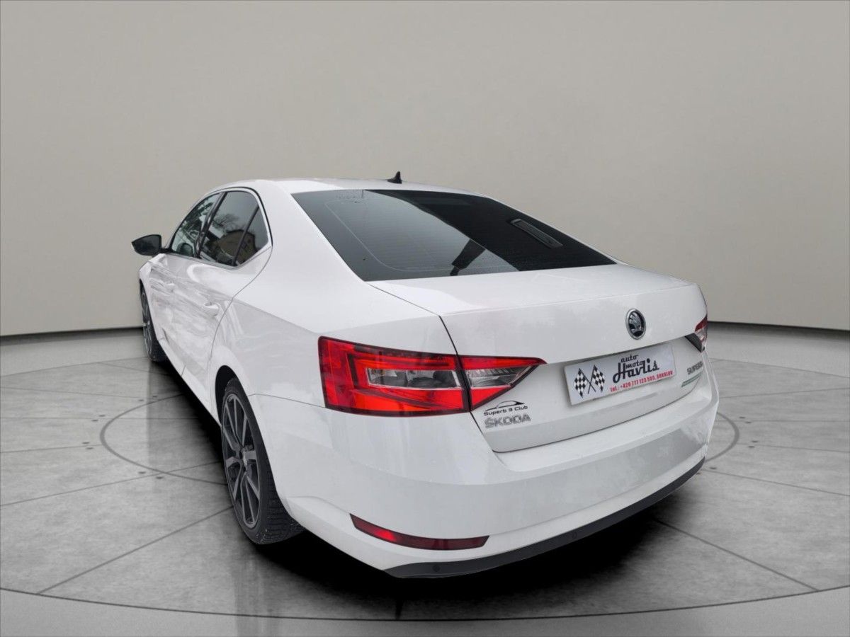 Škoda Superb, 2,0 TDI 110KW SEDAN - fotka 4
