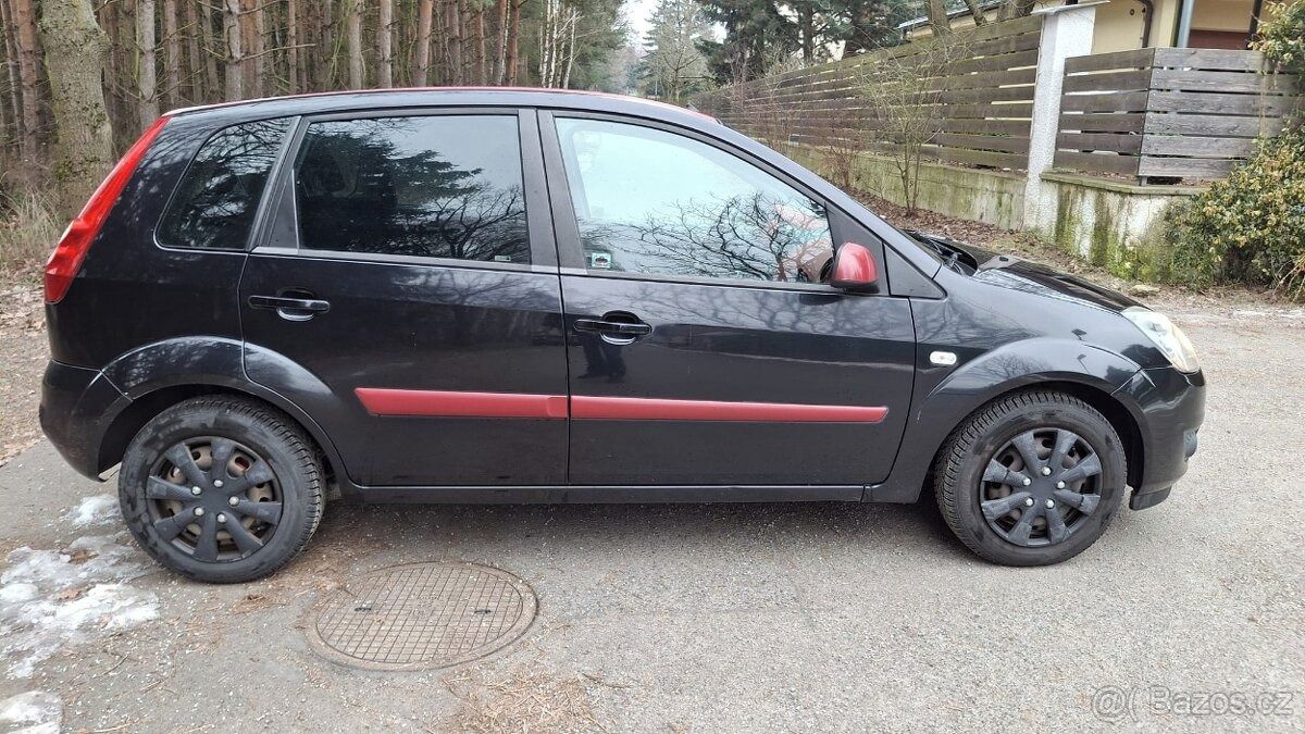 Ford Fiesta, na splátky všem - fotka 5