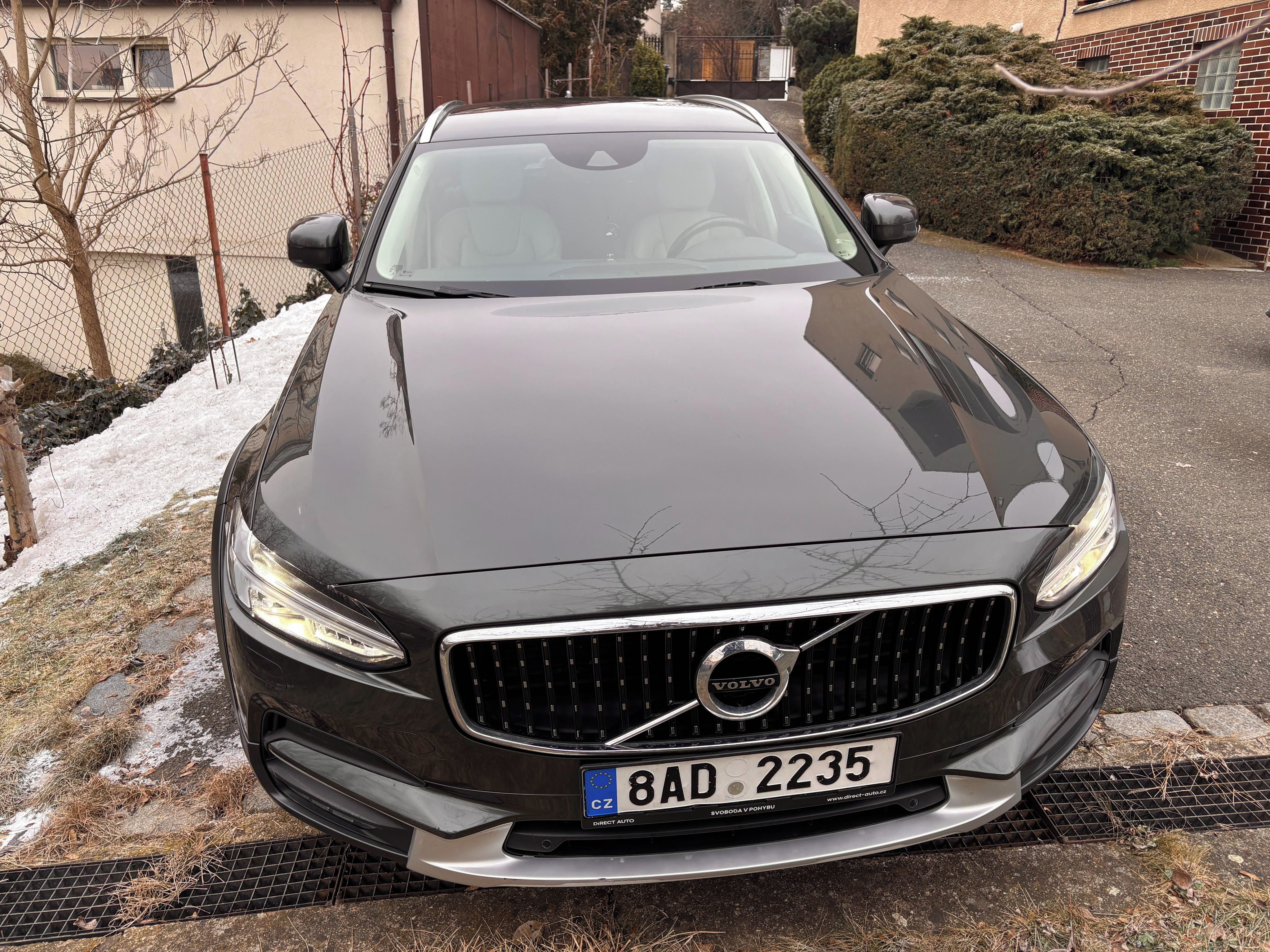 Volvo V90, Volvo V90 CC D4 AWD Polestar - fotka 2