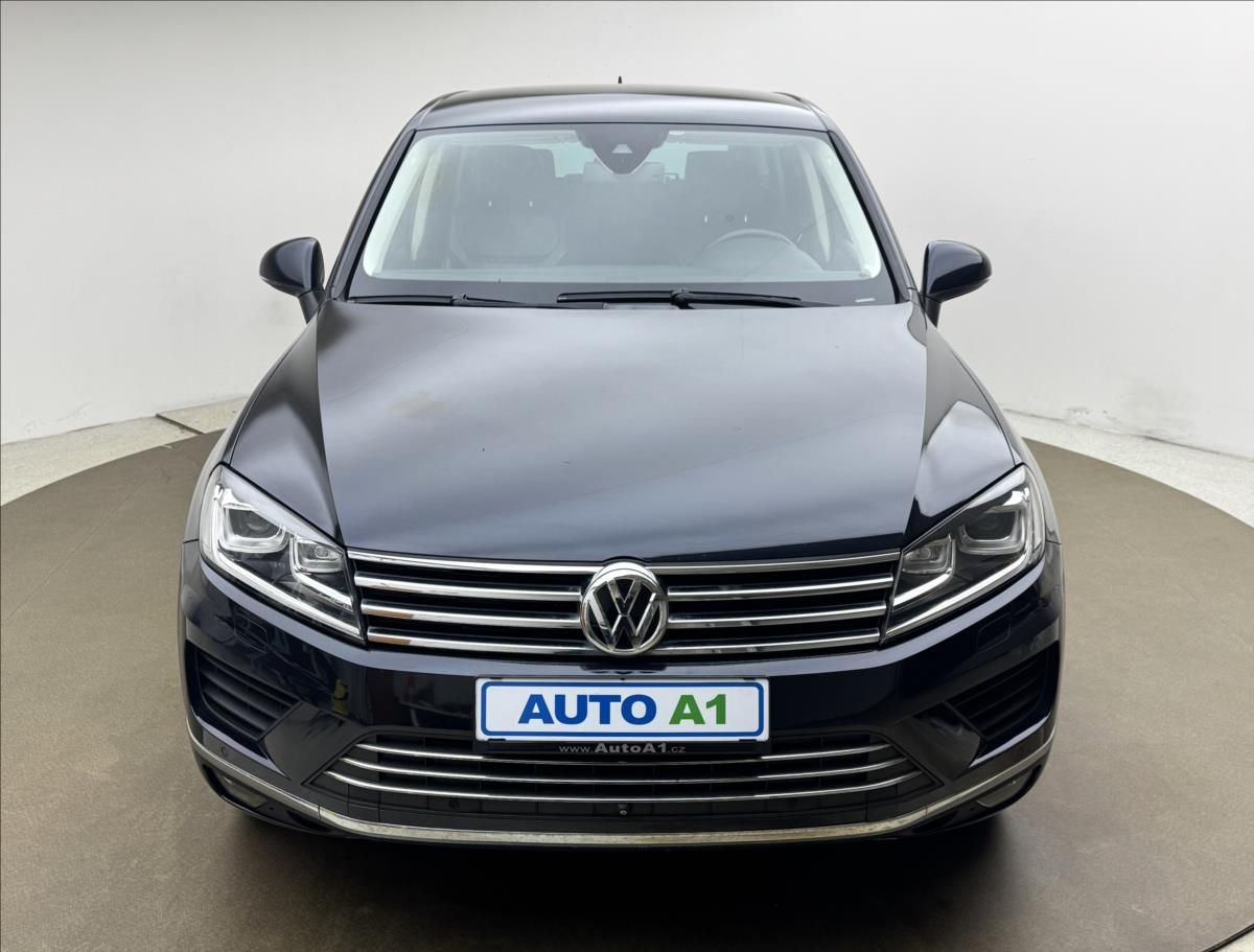 Volkswagen Touareg, 3,0 ACC 360° TZ PEČLIVÝ SERVIS - fotka 2
