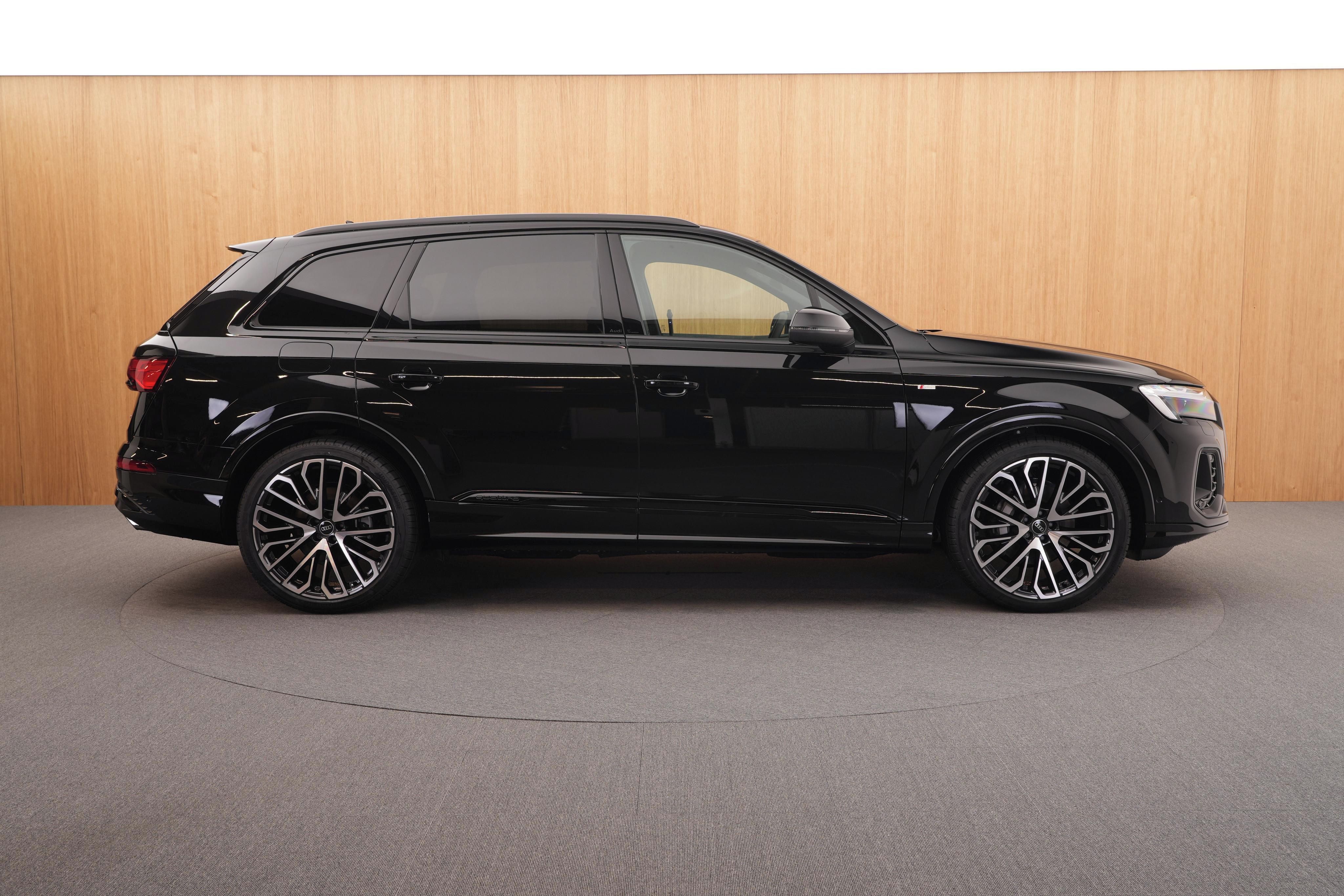 Audi Q7, S line 50 TDI quattro - fotka 5