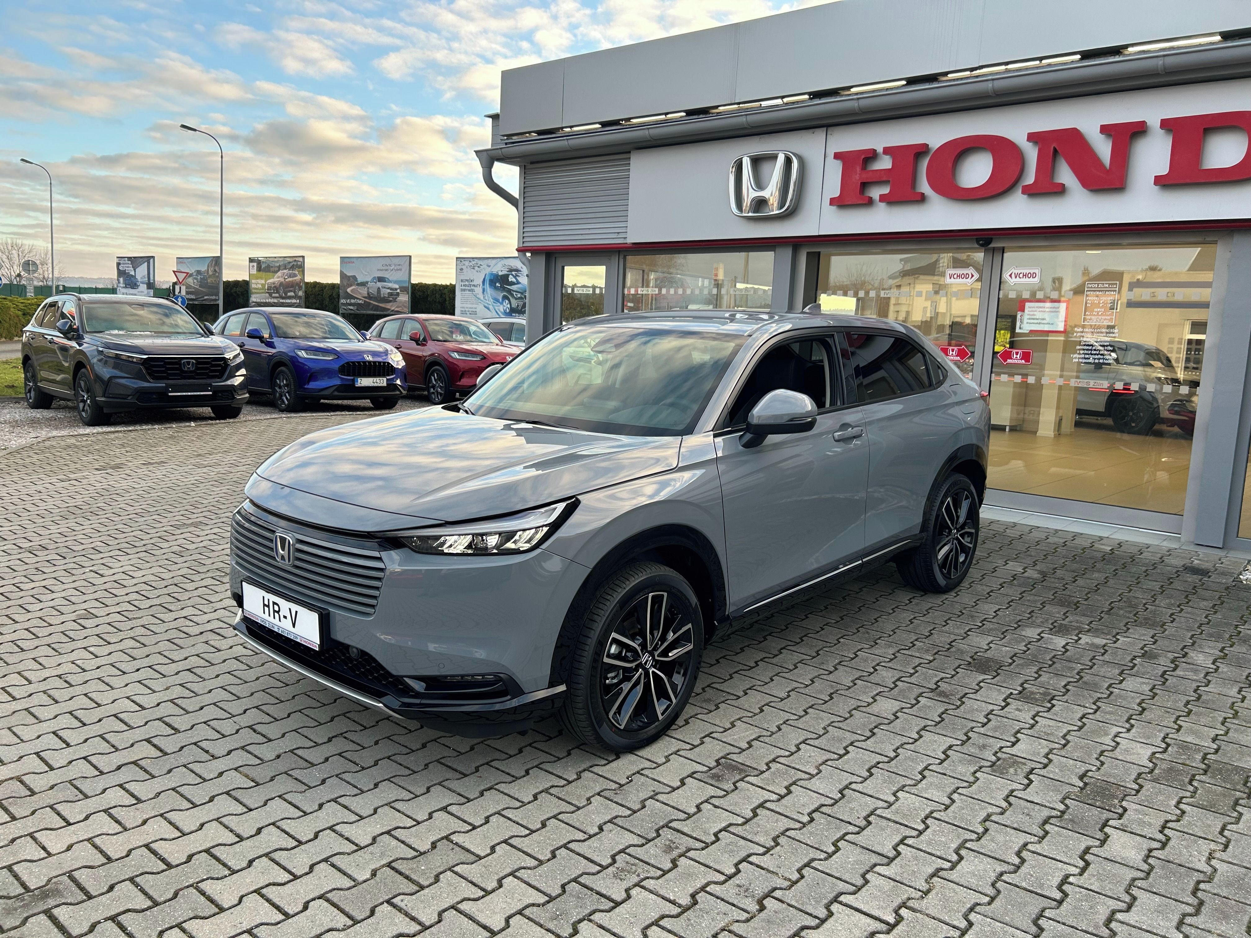 Honda HR-V, 1,5 e:HEV Advance URBAN GREY - fotka 4