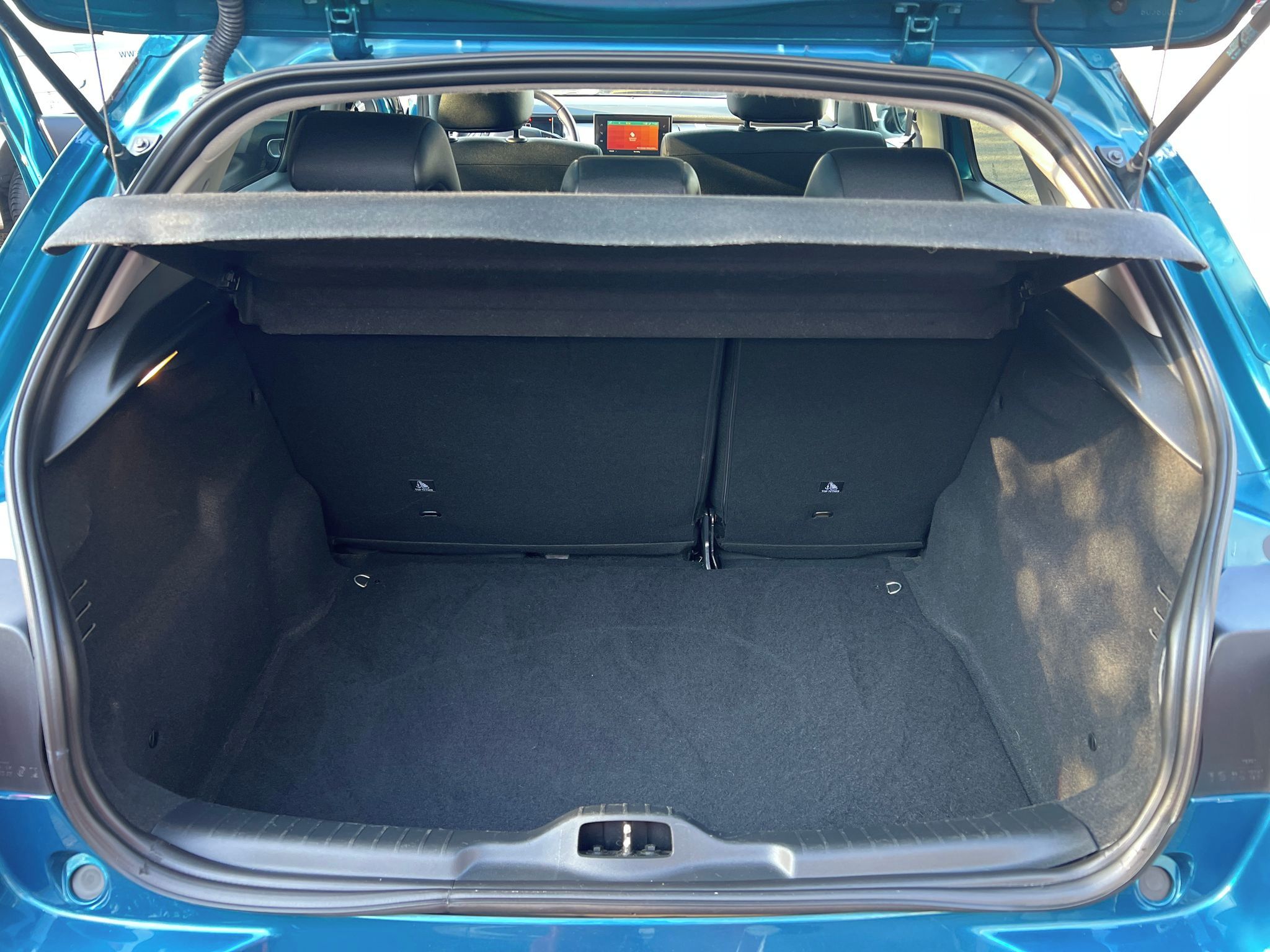 Citroën C4 Cactus, 1.2 130k SERVIS ZÁRUKA KAMERA - fotka 6