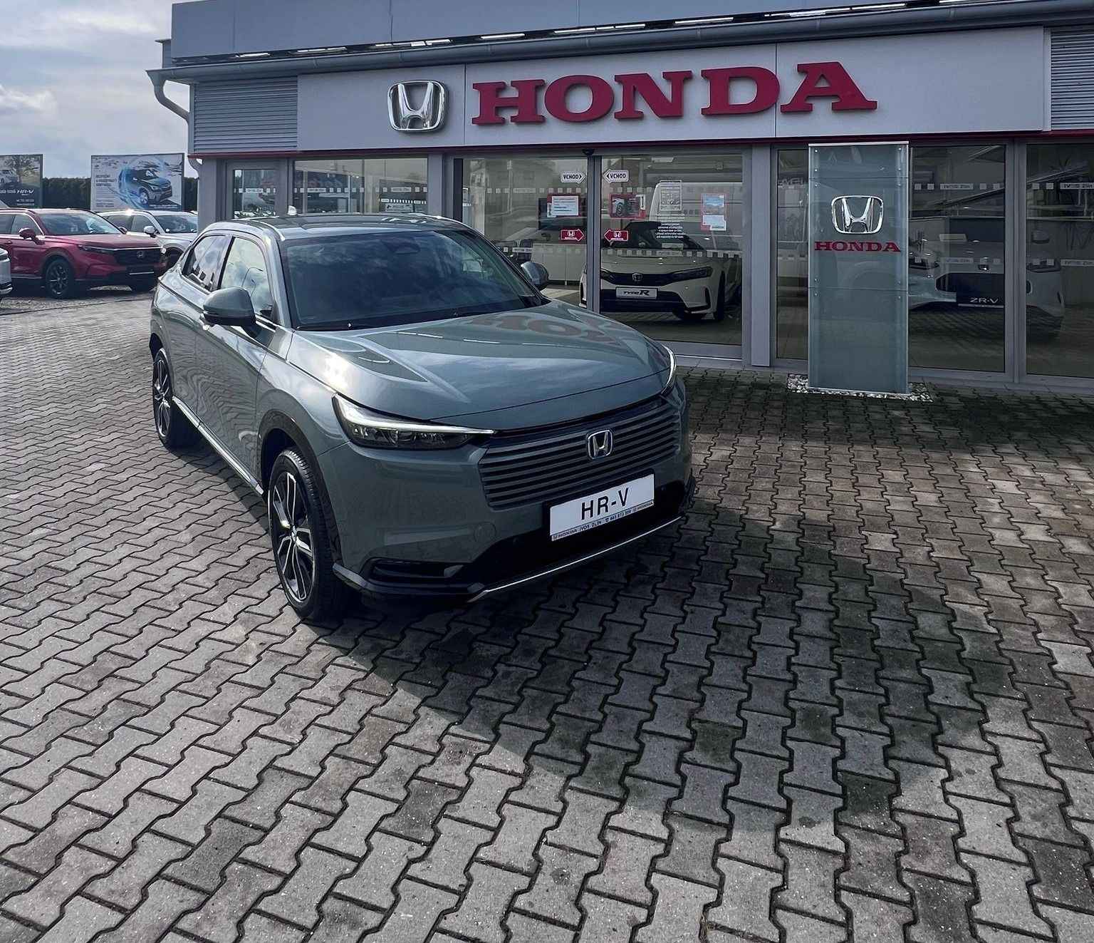 Honda HR-V, 1.5 e:HEV ADVANCE SAGE GREEN - fotka 2