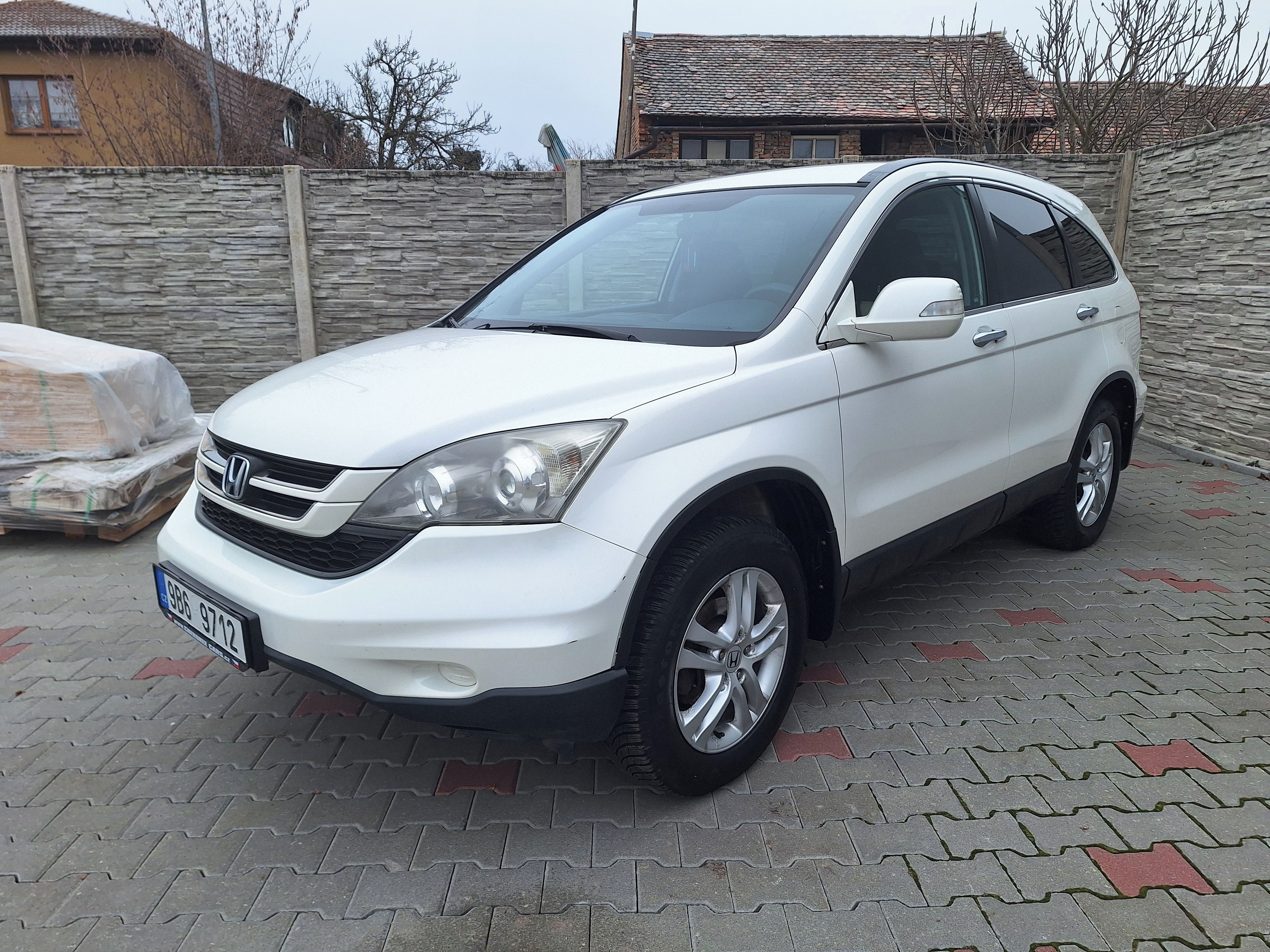Honda CR-V, 2,2i-DTEC,110kW - fotka 2