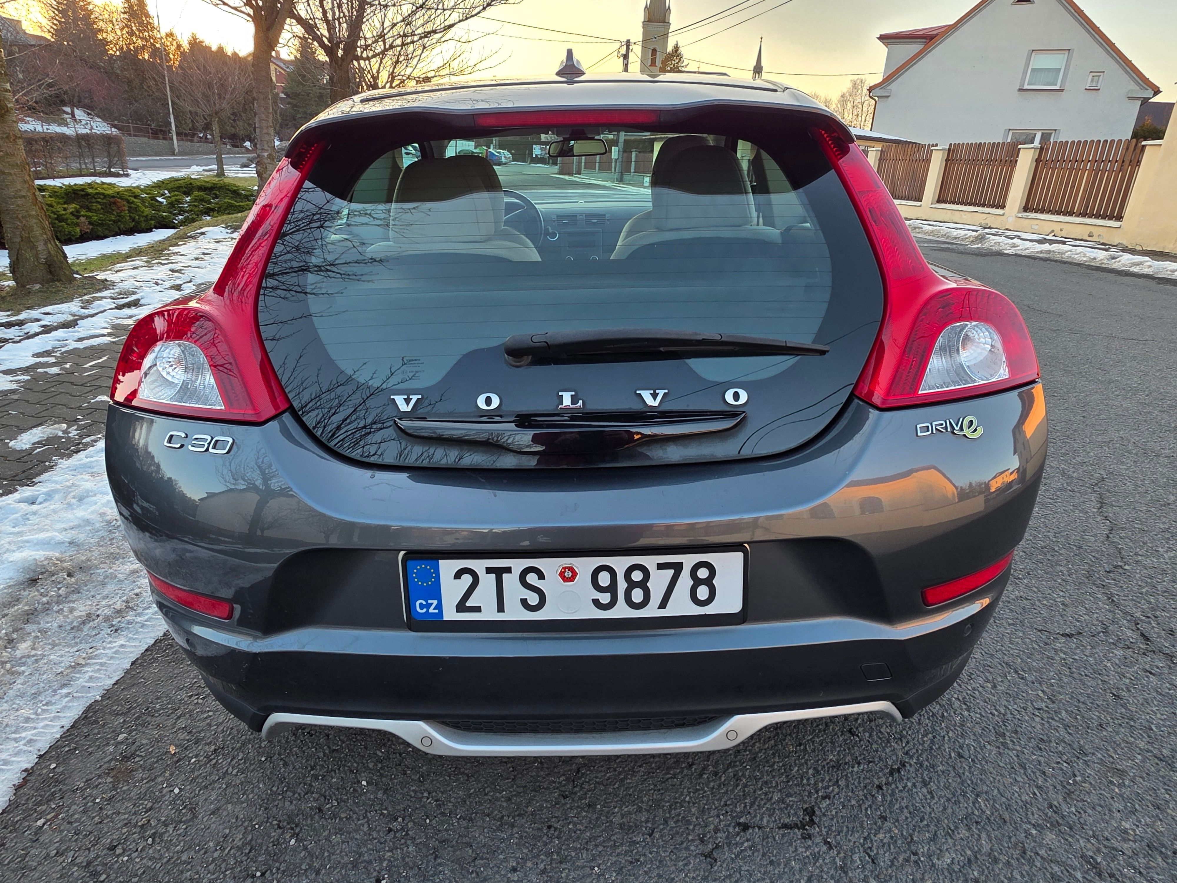 Volvo C30, 1.6 TDI - fotka 5